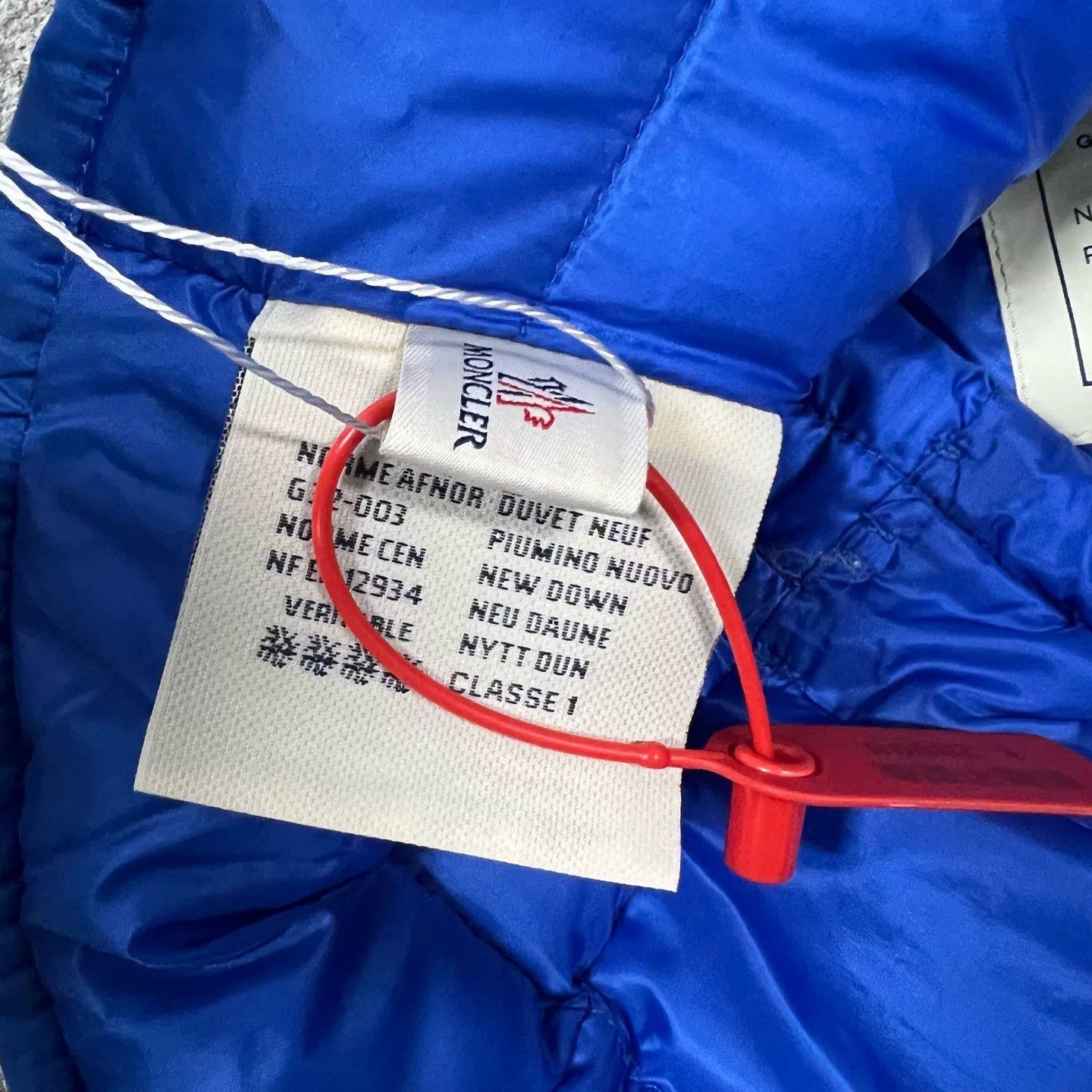 Moncler Moncler Thin Badge Logo Belt Down Jacket Size XS / US 0-2 / IT 36-38 - 8 Thumbnail