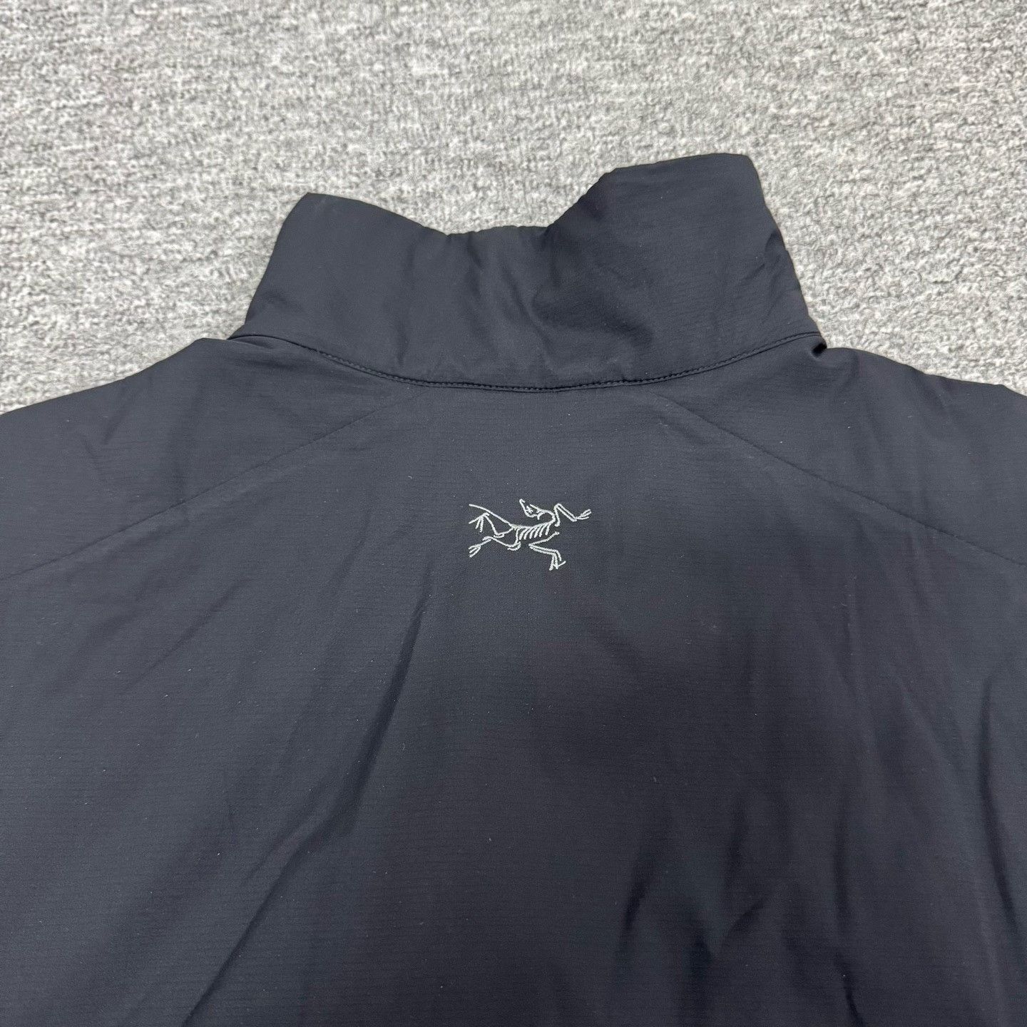 Arc'teryx Arcteryx Women's Atom Lt Stand Collar Down Vest Size L / US 10 / IT 46 - 5 Thumbnail