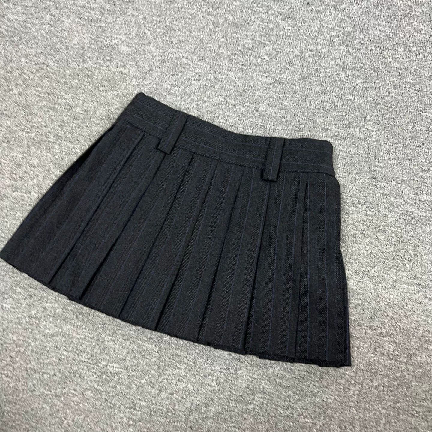 Miu Miu Miu Miu Logo Wool Mini Skirt Size 38" / US 16 / IT 52 - 3 Thumbnail
