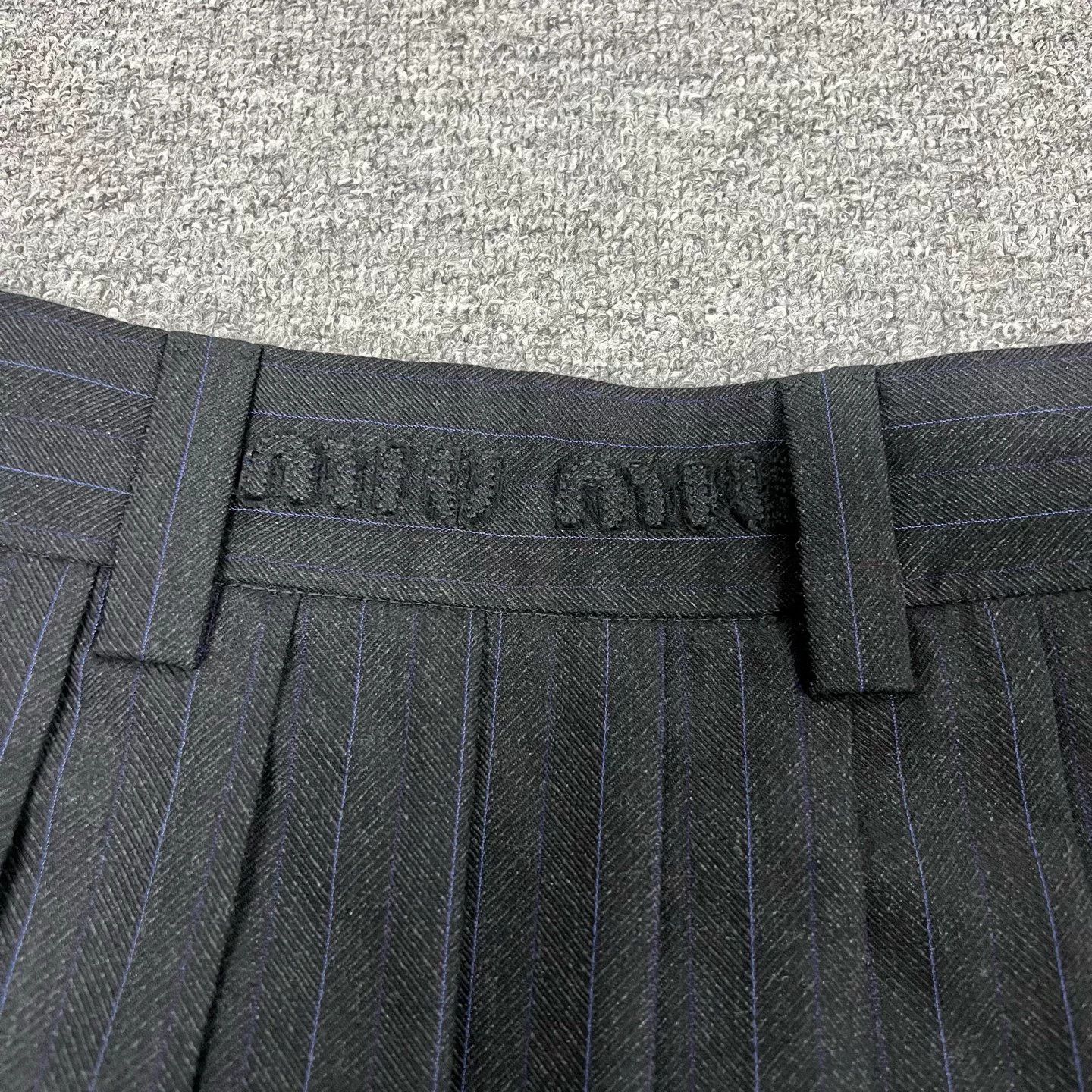 Miu Miu Miu Miu Logo Wool Mini Skirt Size 38" / US 16 / IT 52 - 5 Thumbnail
