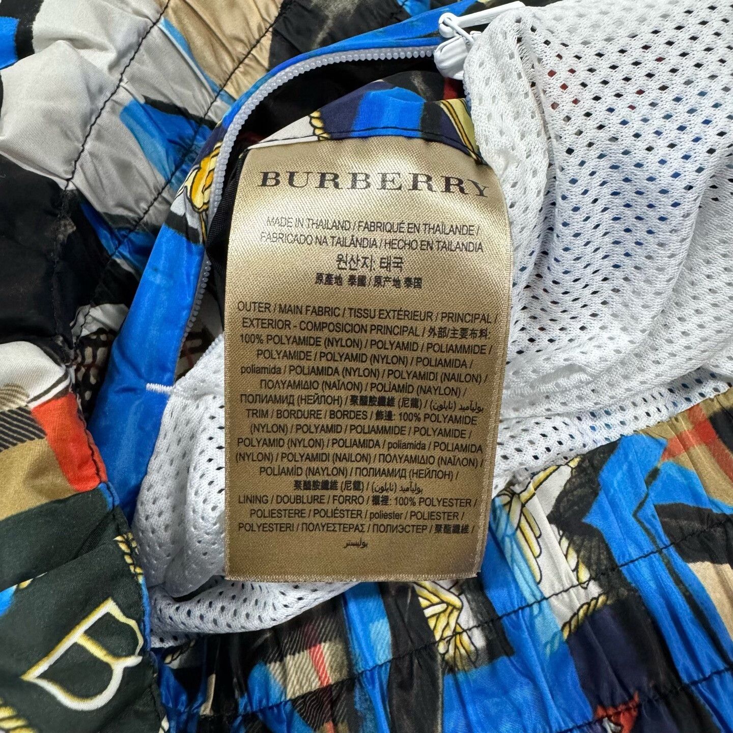Burberry Burberry Graffiti Logo Letter Zipper Jacket Size US M / EU 48-50 / 2 - 6 Thumbnail