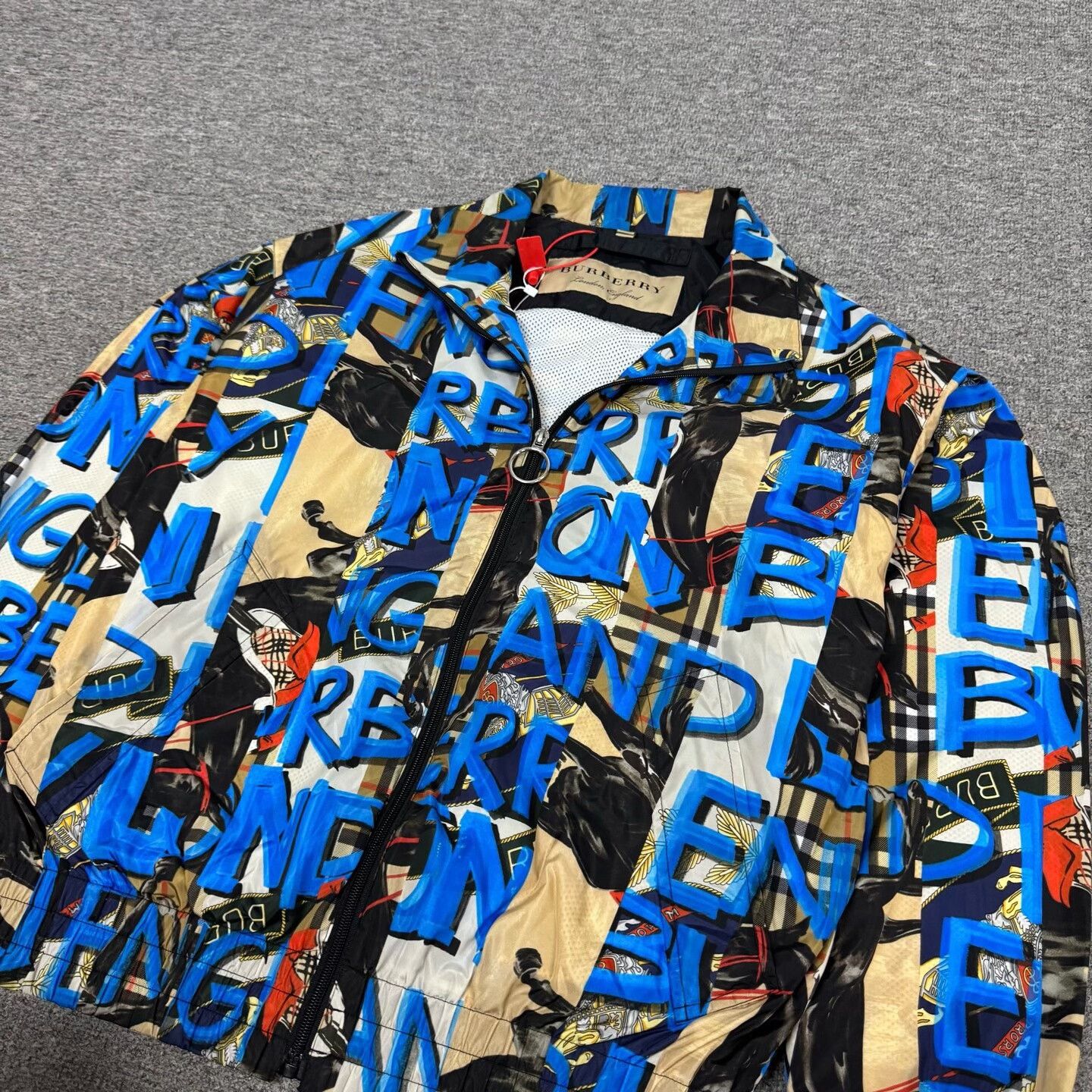 Burberry Burberry Graffiti Logo Letter Zipper Jacket Size US M / EU 48-50 / 2 - 4 Thumbnail