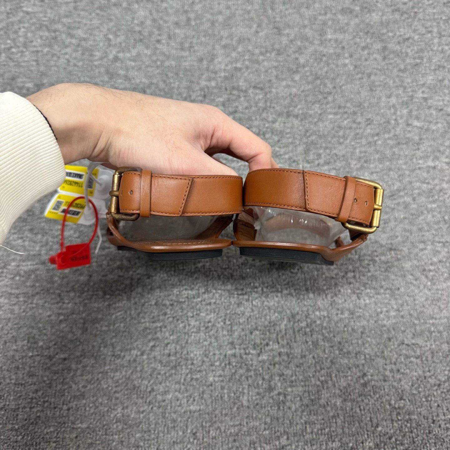 Gucci Gucci Double G Buckle Brown Leather Flat Sandals Size US 4 / IT 34 - 4 Thumbnail
