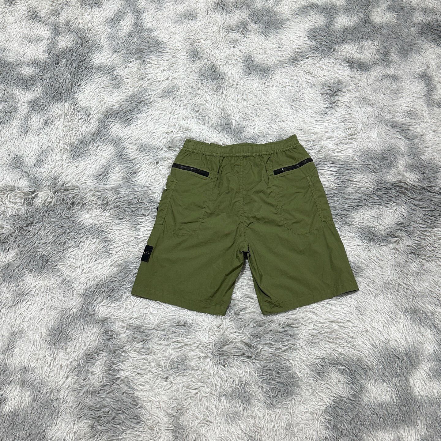 Stone Island Stone Island Cargo Shorts Size US 30 / EU 46 - 2 Thumbnail