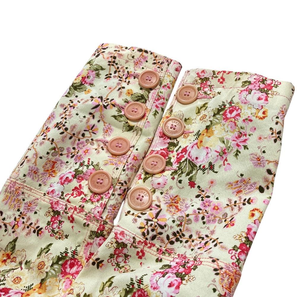 Moschino Moschino Moschino Jeans Flower Print Quilted Jacket Textile Outerwear DUTY FREE for USA Size ONE SIZE - 4 Thumbnail