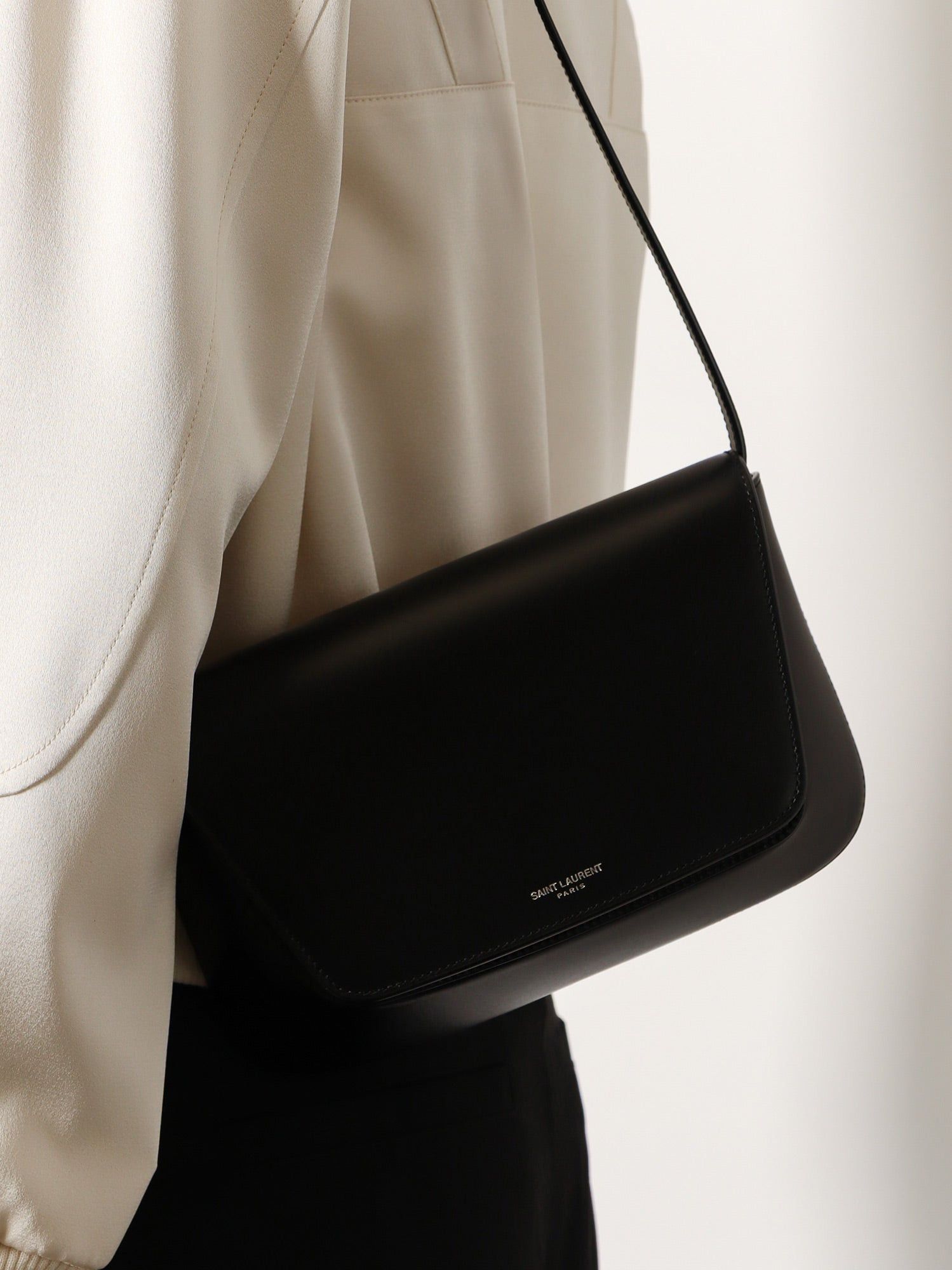 Saint Laurent Paris Leather Shoulder Bag Size ONE SIZE - 2 Thumbnail