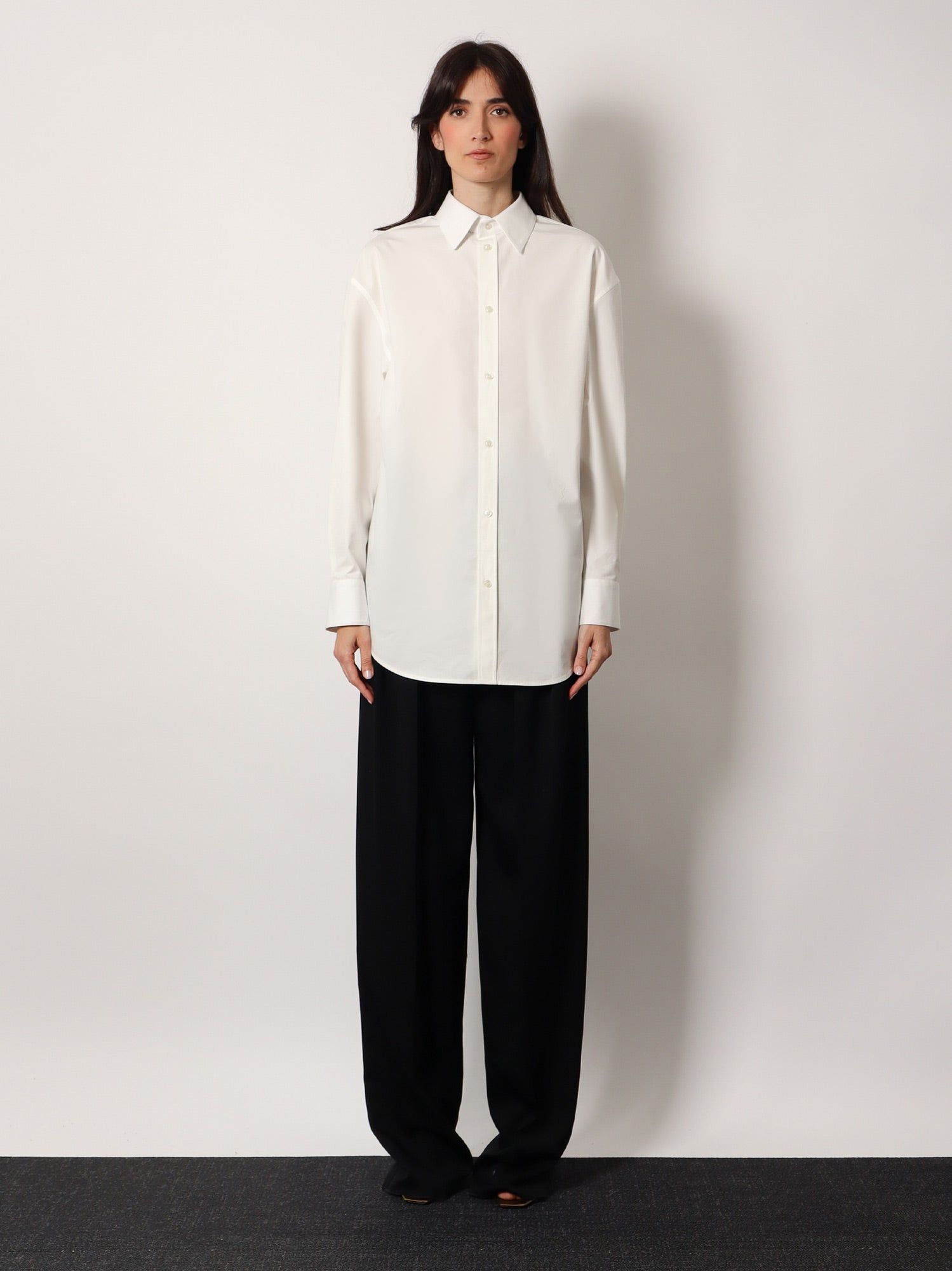 Saint Laurent Paris Certified Cotton Shirt With Monogram Embroidery Size M / US 6-8 / IT 42-44 - 3 Thumbnail