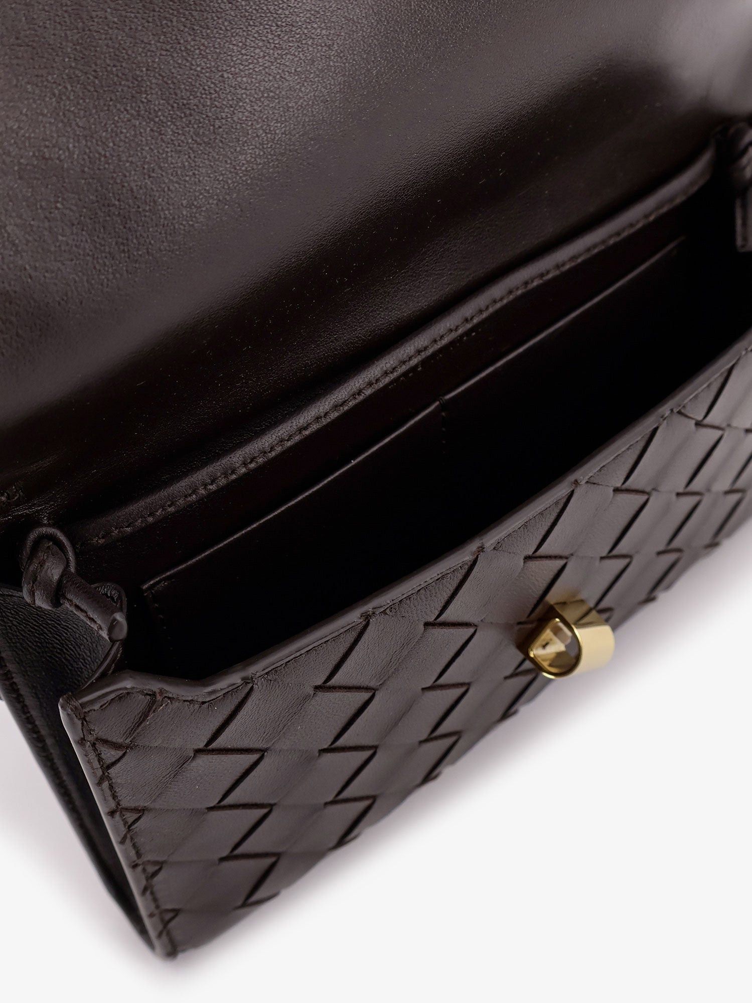 Bottega Veneta Andiamo Crossbody Bag With Intrecciato Pattern Size ONE SIZE - 4 Thumbnail