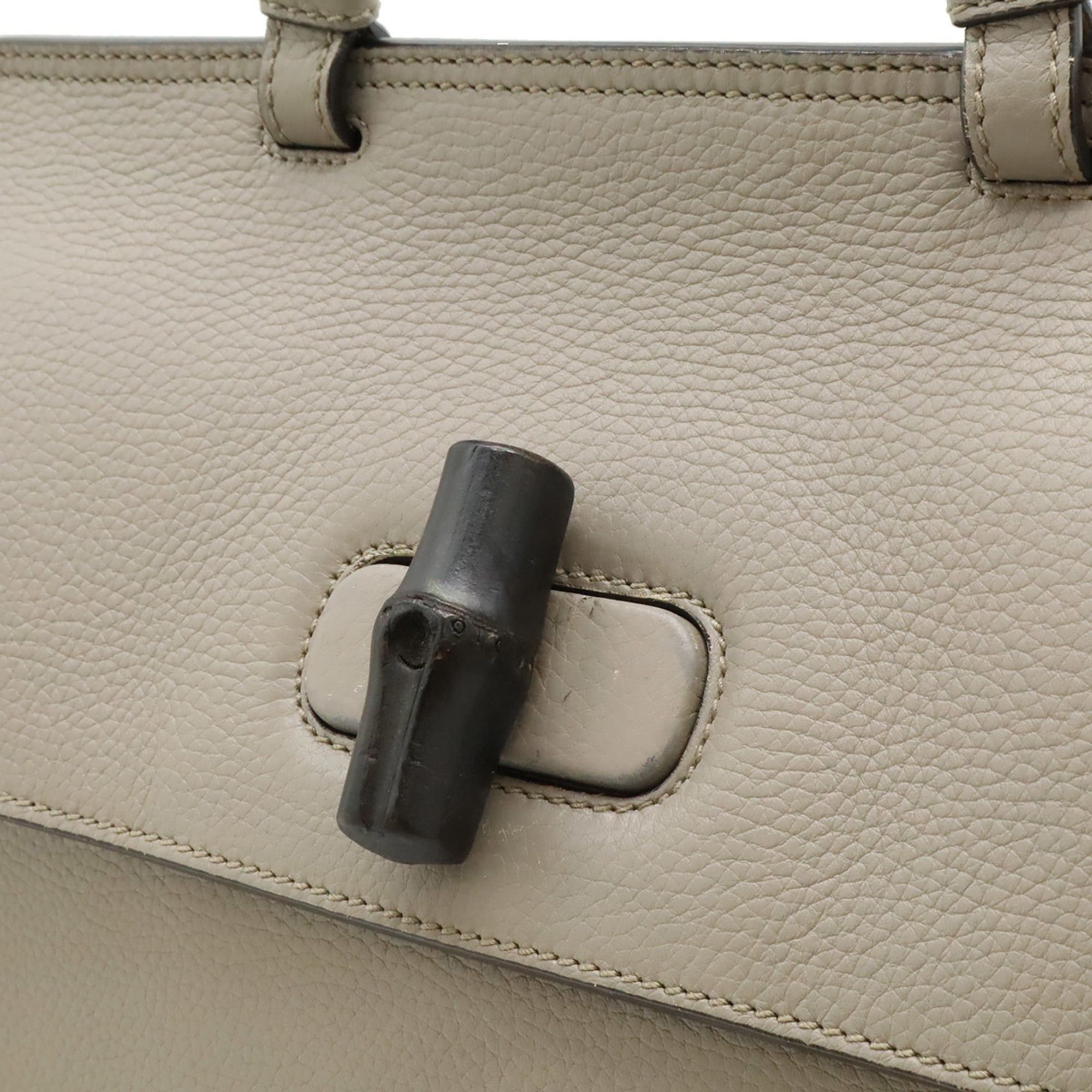Gucci GUCCI Bamboo Daily Medium Handbag, Shoulder Bag, Leather, Gray, 392013 Size ONE SIZE - 10 Thumbnail