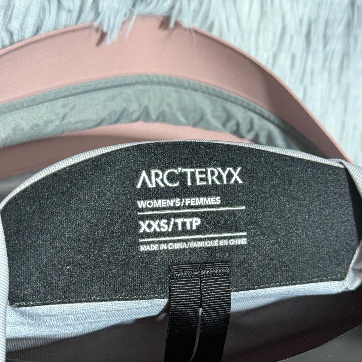 Arc'teryx Arcteryx Beta LT Hooded Jacket Size XXS / US 00 / IT 34 - 4 Thumbnail