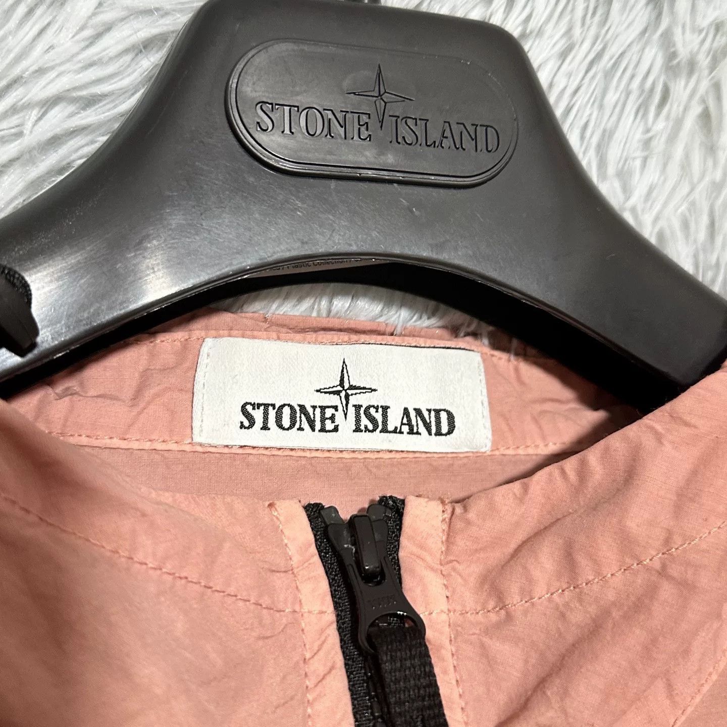Stone Island Stone Island Epaulet Nylon Jacket Size L / US 10 / IT 46 - 5 Thumbnail