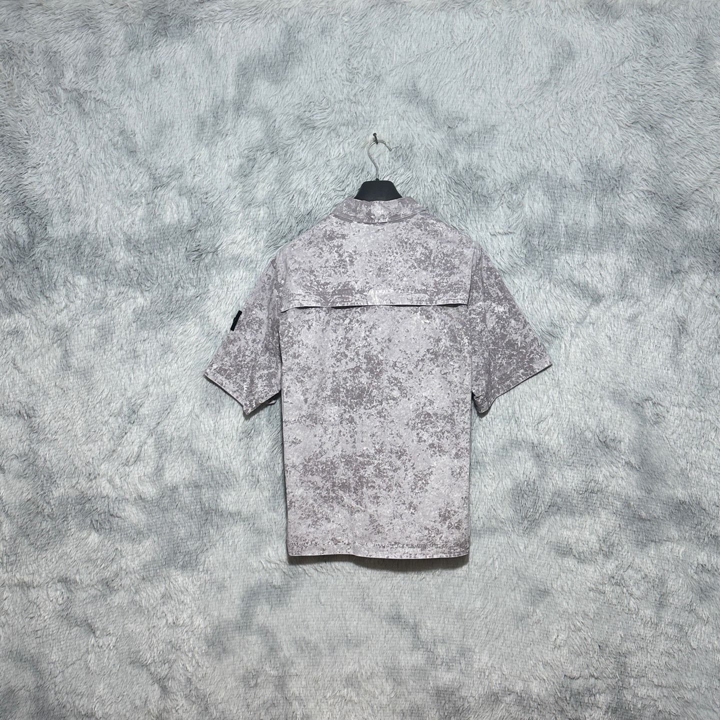 Stone Island Stone Island 25SS Short Sleeve Shirt Jacket Size US XL / EU 56 / 4 - 2 Thumbnail