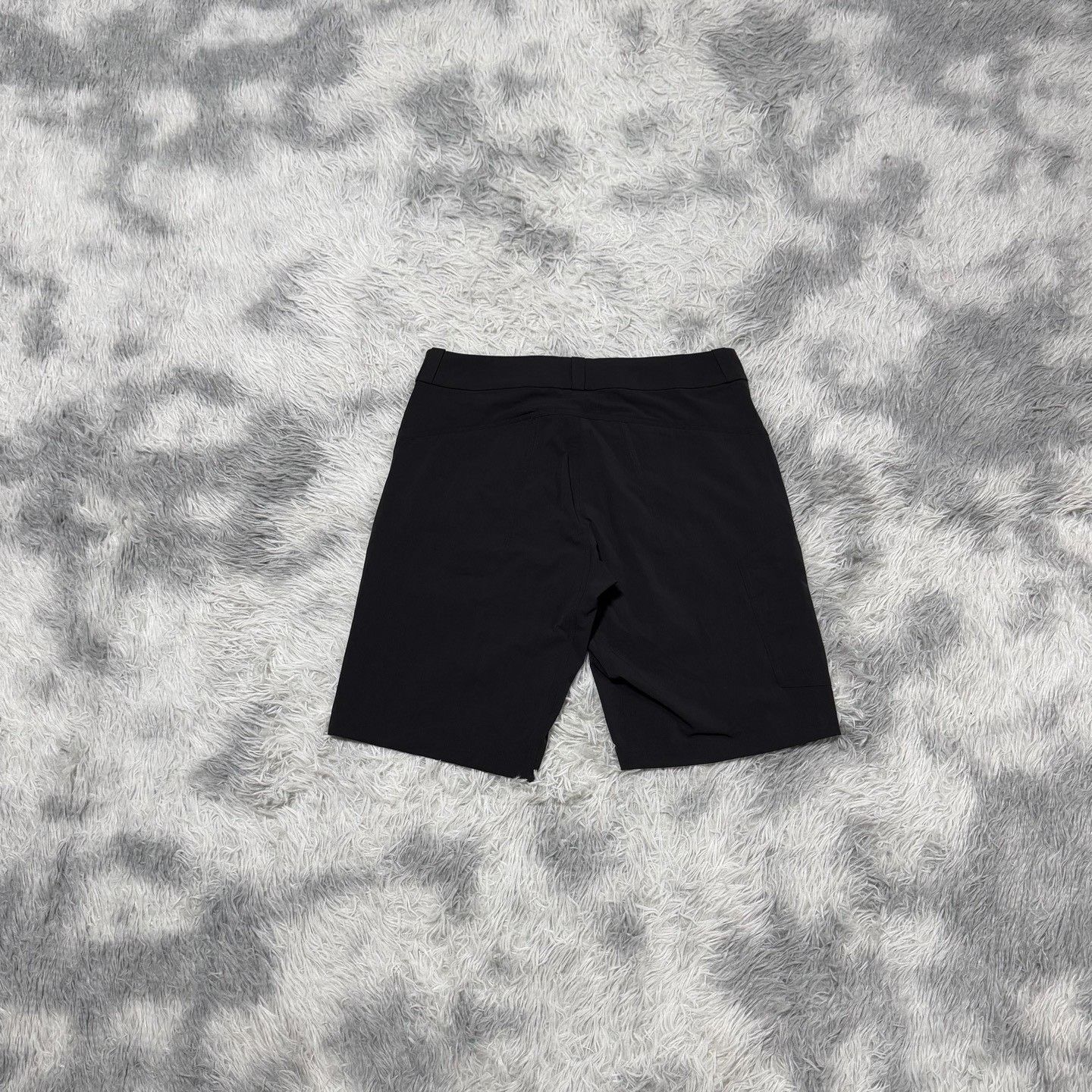 Arc'teryx Arcteryx Cronin Short Men's Size US 30 / EU 46 - 2 Thumbnail