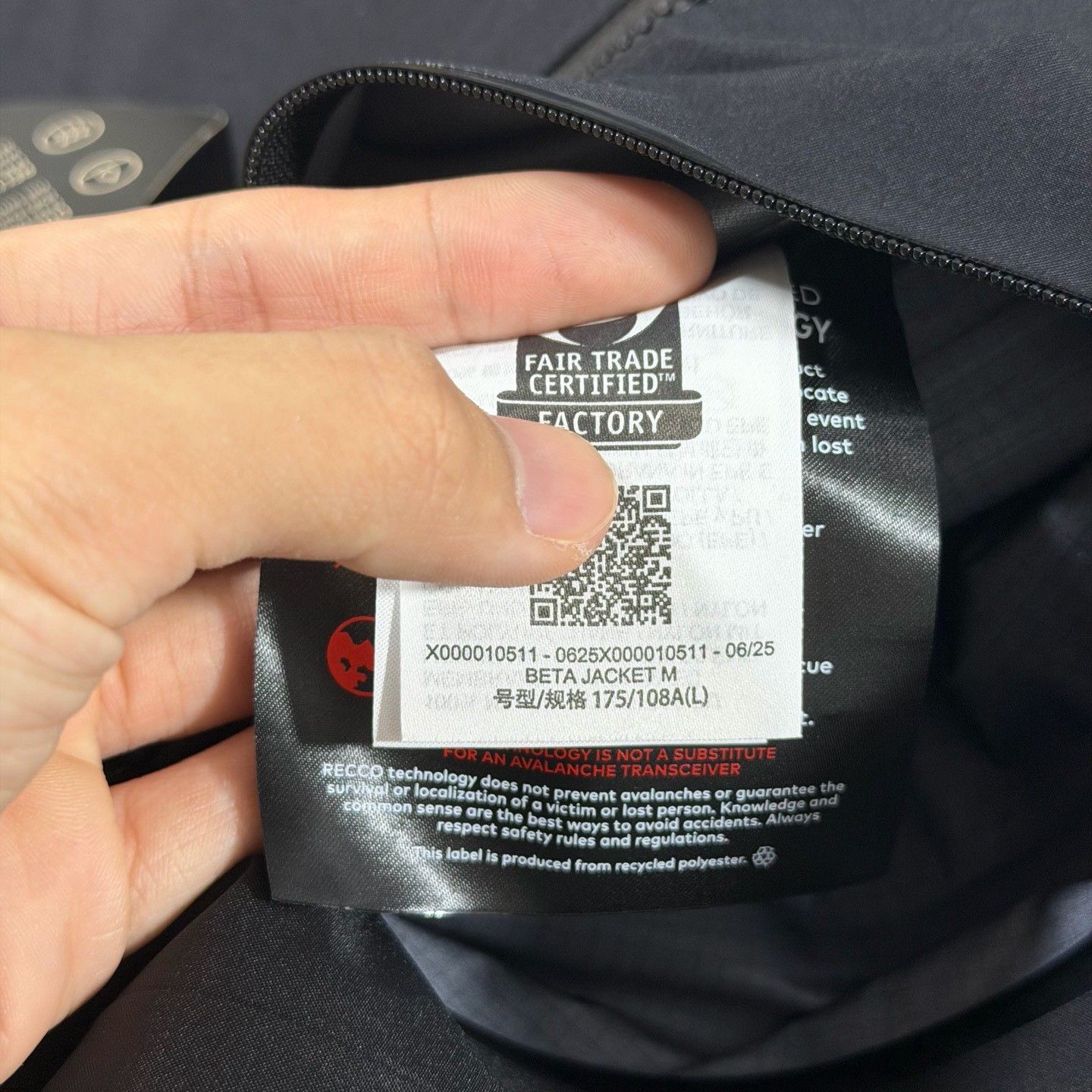Arc'teryx Arcteryx Beta Jacket Men's Size US L / EU 52-54 / 3 - 6 Thumbnail