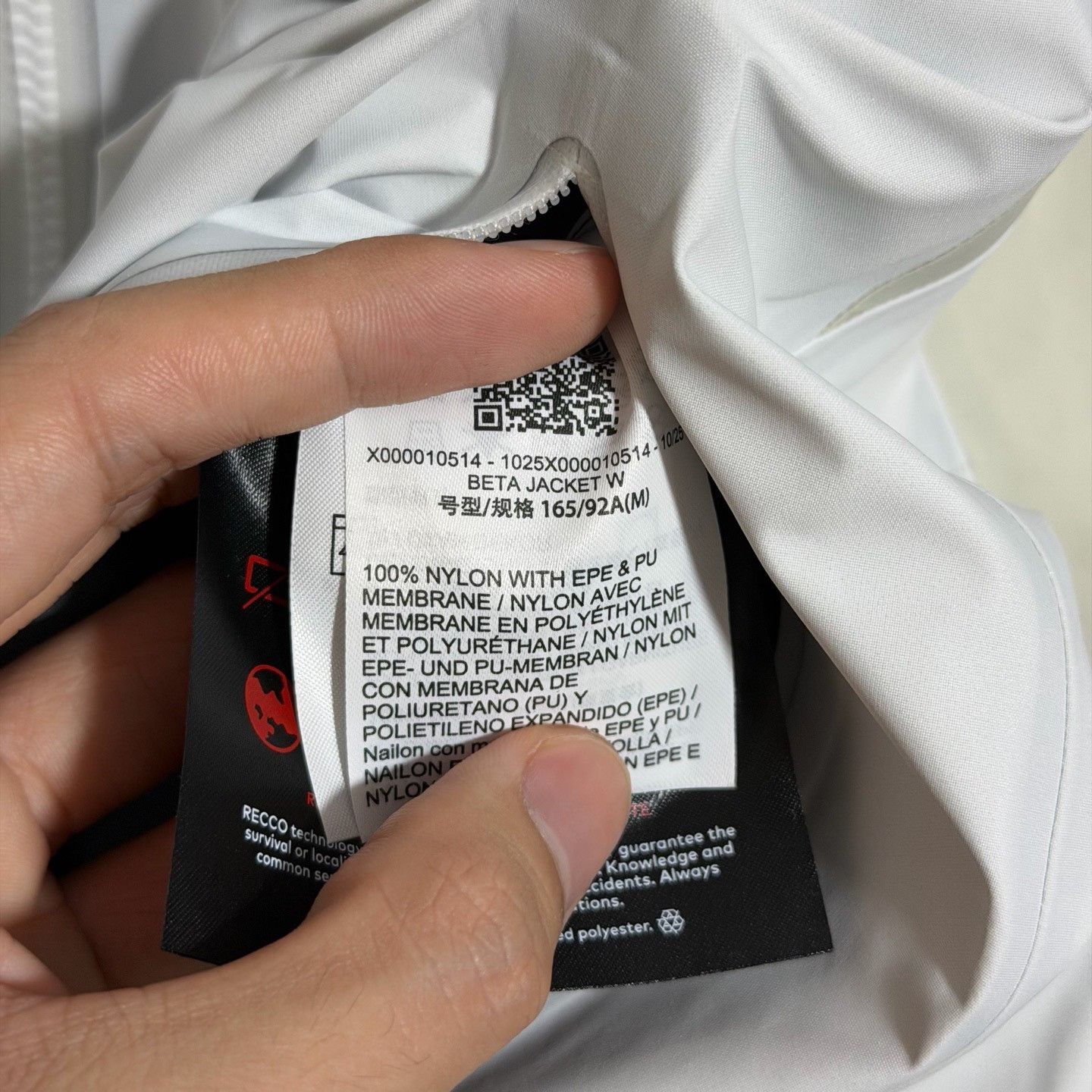 Arc'teryx Arcteryx Beta Jacket Women's Size M / US 6-8 / IT 42-44 - 7 Thumbnail