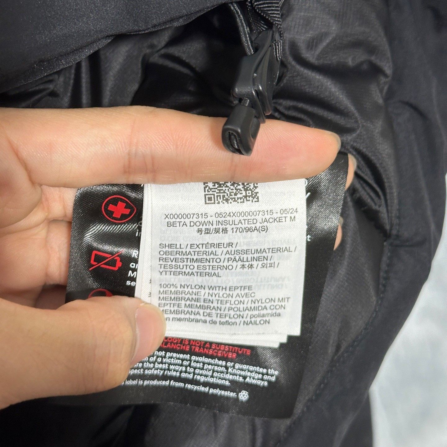 Arc'teryx Arcteryx Beta Down Insulated Jacket Size US S / EU 44-46 / 1 - 9 Thumbnail