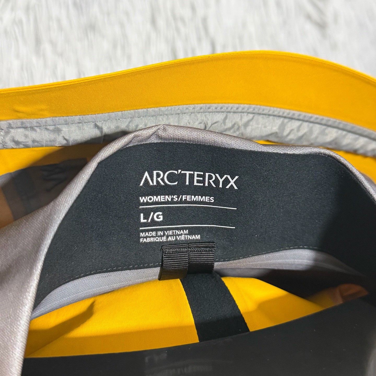 Arc'teryx Arcteryx Beta Lightweight Jacket Women's Size L / US 10 / IT 46 - 7 Thumbnail