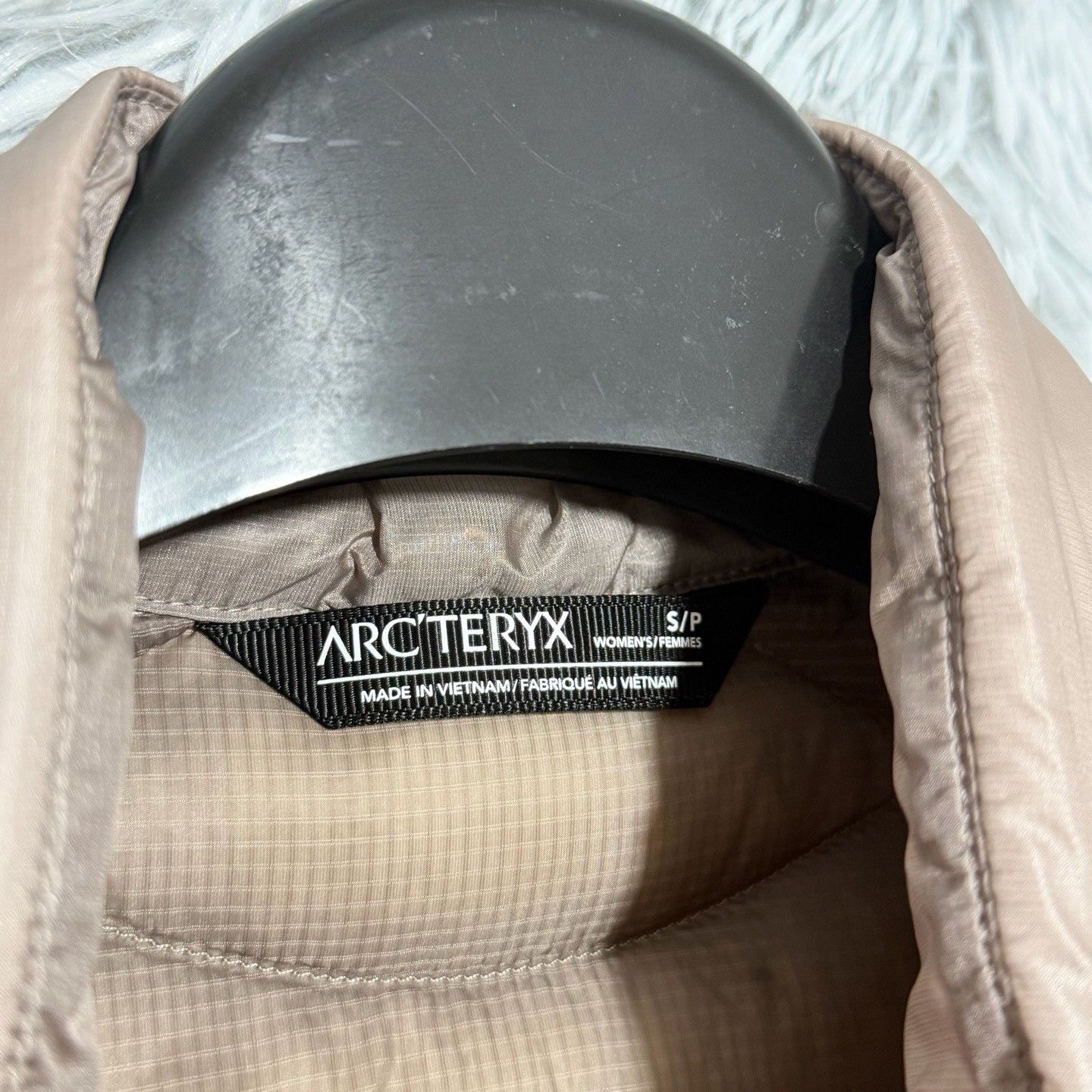 Arc'teryx Arcteryx Cerium LT Women's Down Vest Size S / US 4 / IT 40 - 6 Thumbnail
