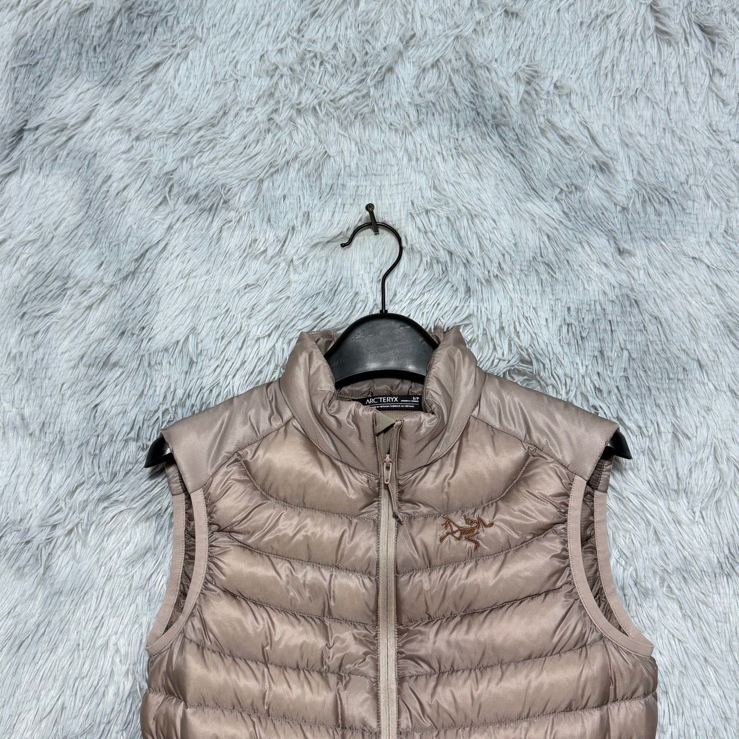 Arc'teryx Arcteryx Cerium LT Women's Down Vest Size S / US 4 / IT 40 - 3 Thumbnail