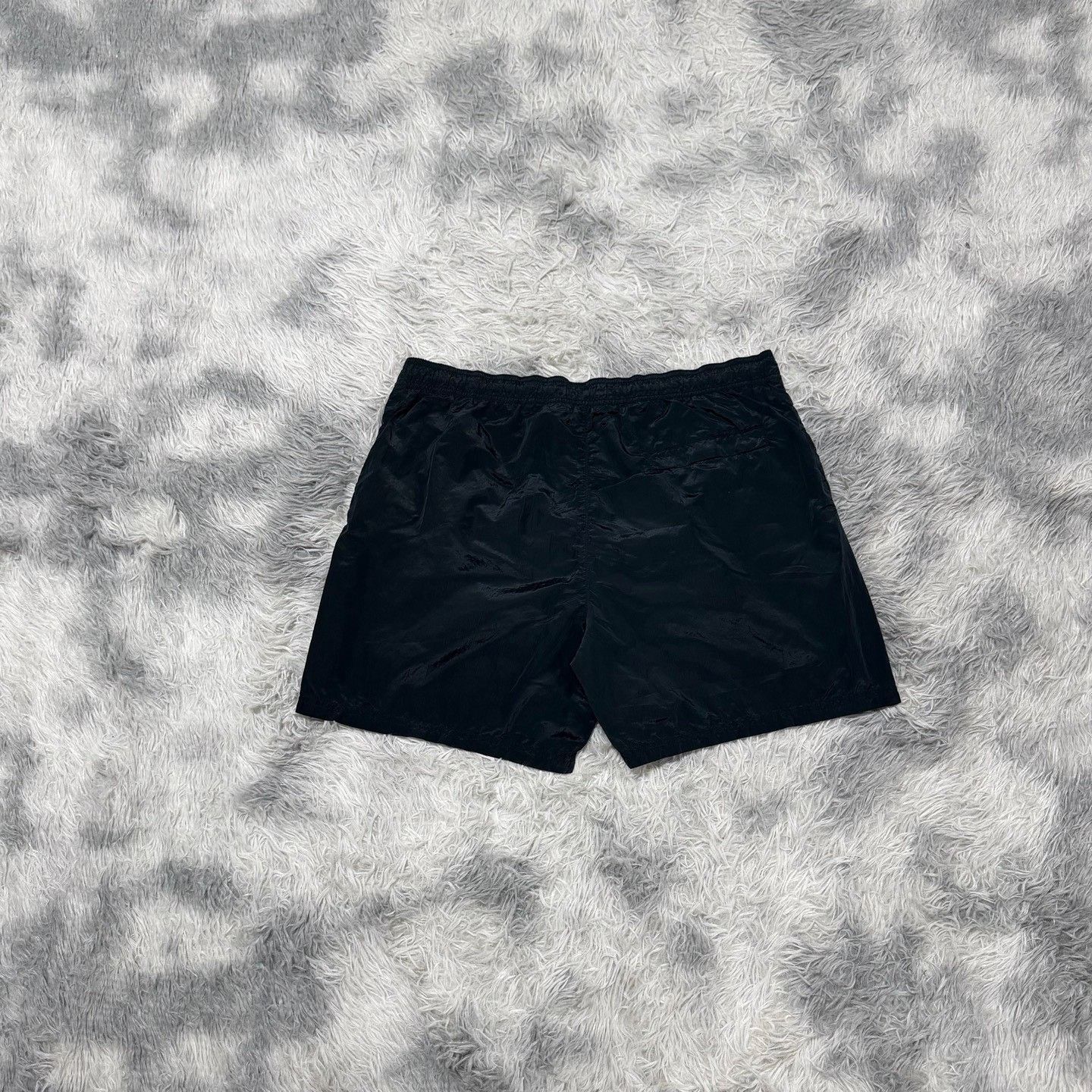 Stone Island Stone Island Square Logo Metal Nylon Shorts Size US 34 / EU 50 - 2 Thumbnail