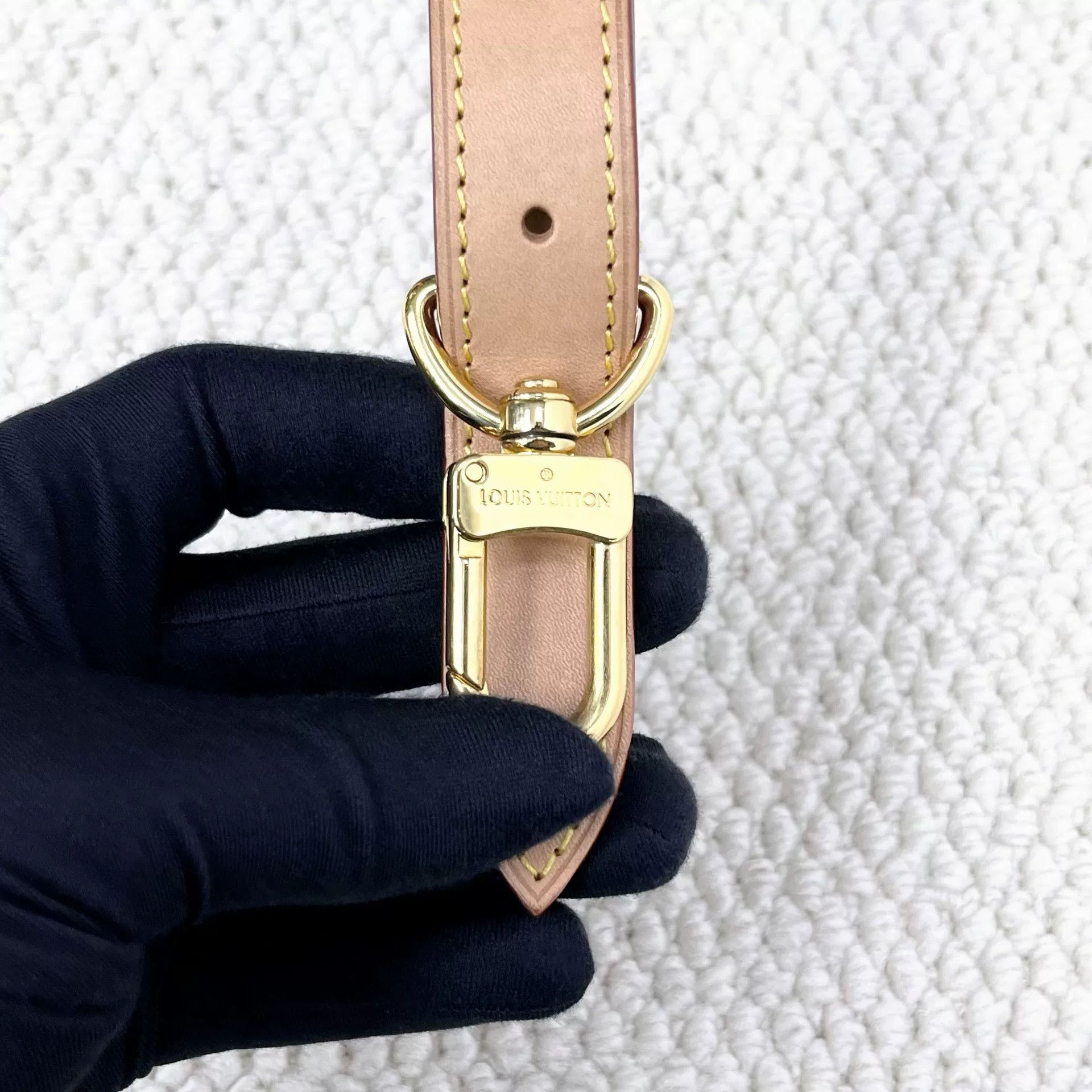 Louis Vuitton Louis Vuitton New Keepall 45 Monogram Travel Bag Size ONE SIZE - 4 Thumbnail