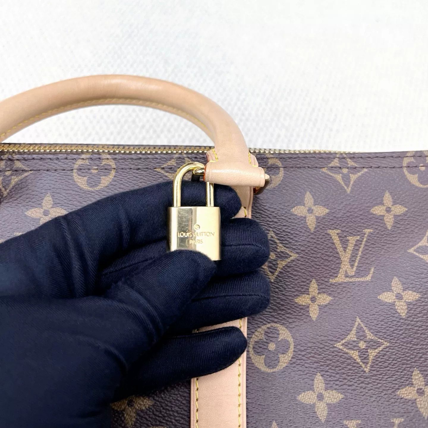 Louis Vuitton Louis Vuitton New Keepall 45 Monogram Travel Bag Size ONE SIZE - 5 Thumbnail