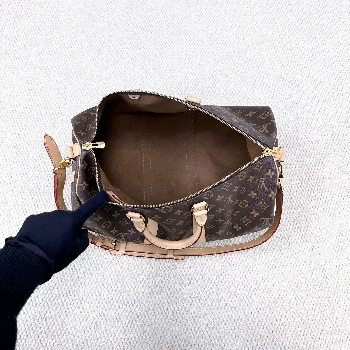 Louis Vuitton Louis Vuitton New Keepall 45 Monogram Travel Bag Size ONE SIZE - 7 Thumbnail