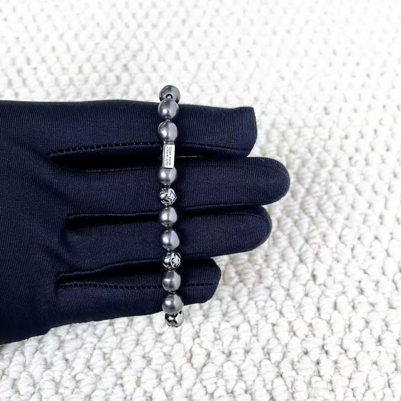 Louis Vuitton Louis Vuitton Monogram Pearl Metal Bracelet Size ONE SIZE - 3 Thumbnail