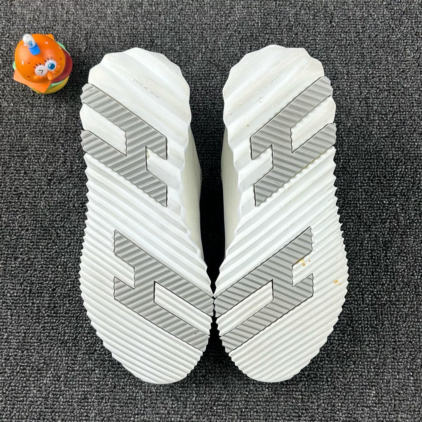 Hermes Hermes Colorblock Sneakers Size US 6.5 / IT 36.5 - 6 Thumbnail