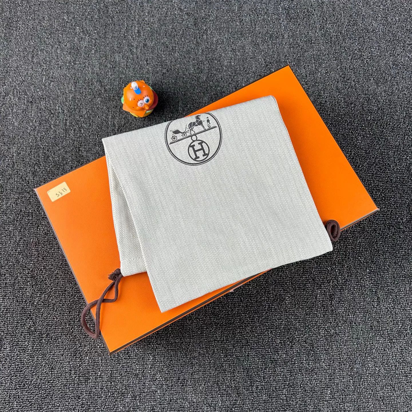Hermes Hermes Colorblock Sneakers Size US 6.5 / IT 36.5 - 8 Thumbnail