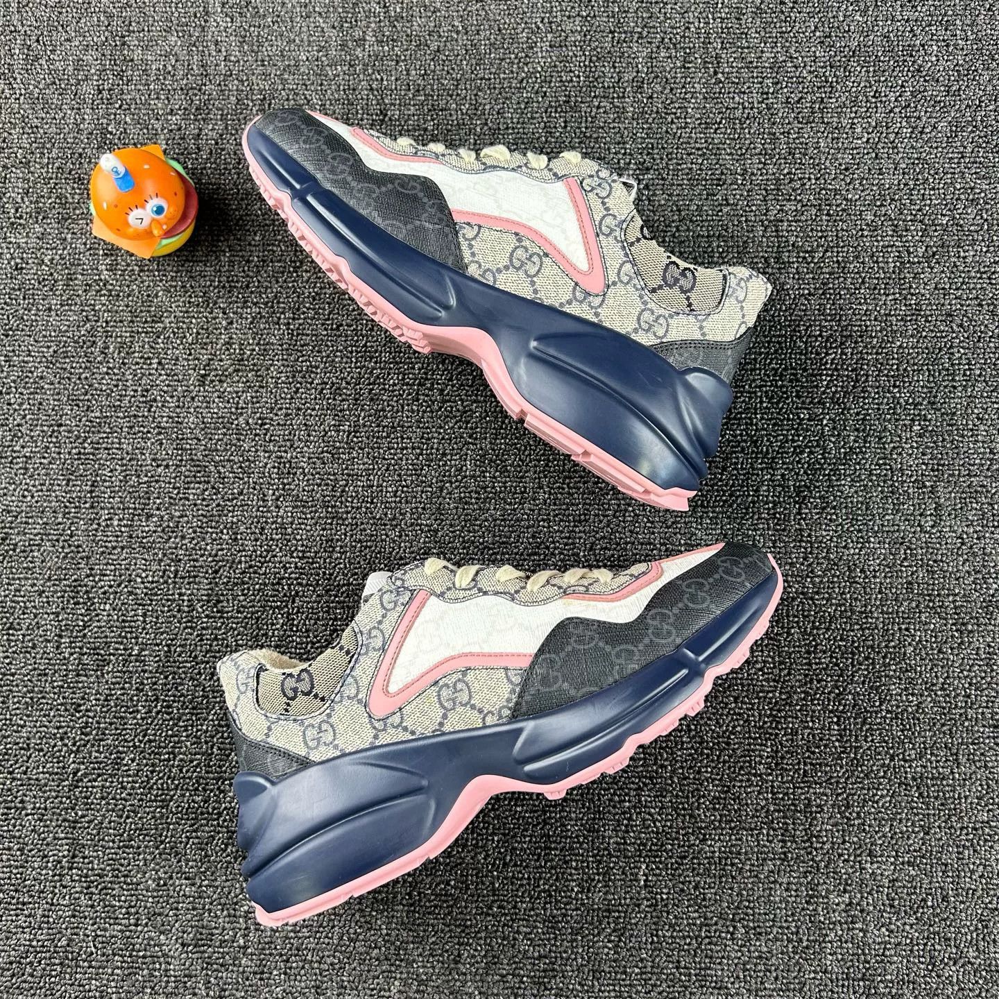 Gucci Gucci All-Over Print Dad Shoes Size US 6 / IT 36 - 4 Thumbnail