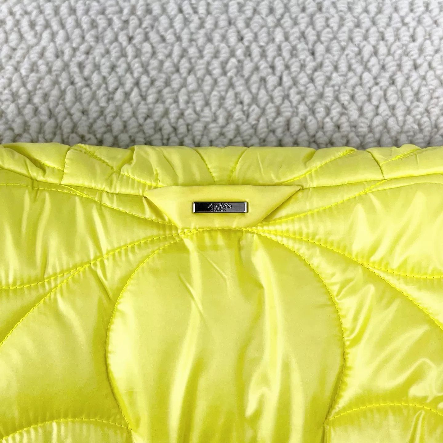 Louis Vuitton Louis Vuitton Yellow Quilted Logo Hooded Jacket Size US L / EU 52-54 / 3 - 7 Thumbnail