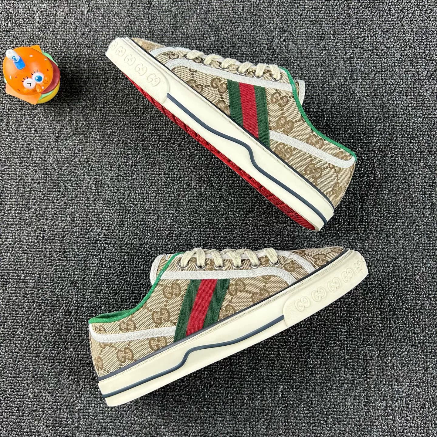 Gucci Gucci 1977 Monogram Sneakers Size US 5 / IT 35 - 4 Thumbnail