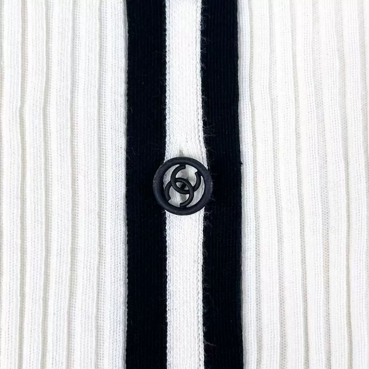 Chanel Chanel White Striped Knit Cardigan Dress Size XS / US 0-2 / IT 36-38 - 4 Thumbnail