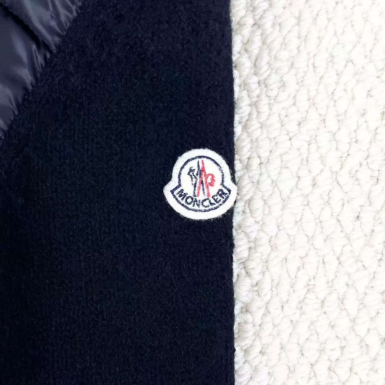 Moncler Moncler Padded Corduroy Down Jacket Size XS / US 0-2 / IT 36-38 - 4 Thumbnail