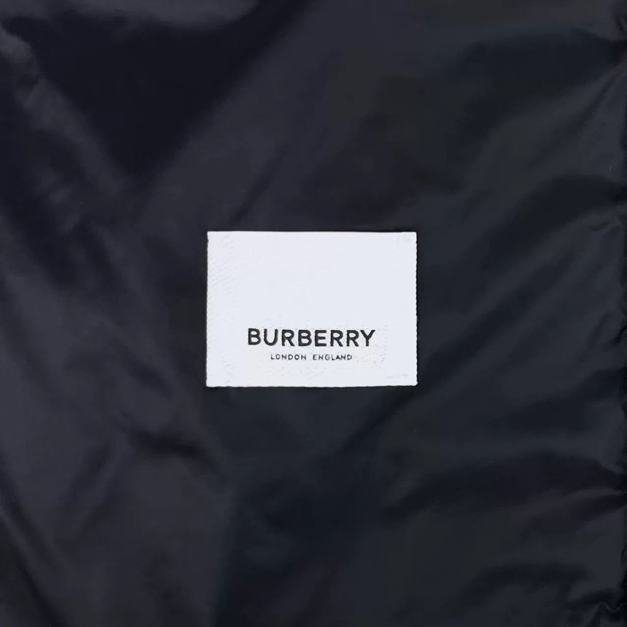 Burberry Burberry Camo Hooded Lightweight Down Jacket Size US M / EU 48-50 / 2 - 5 Thumbnail
