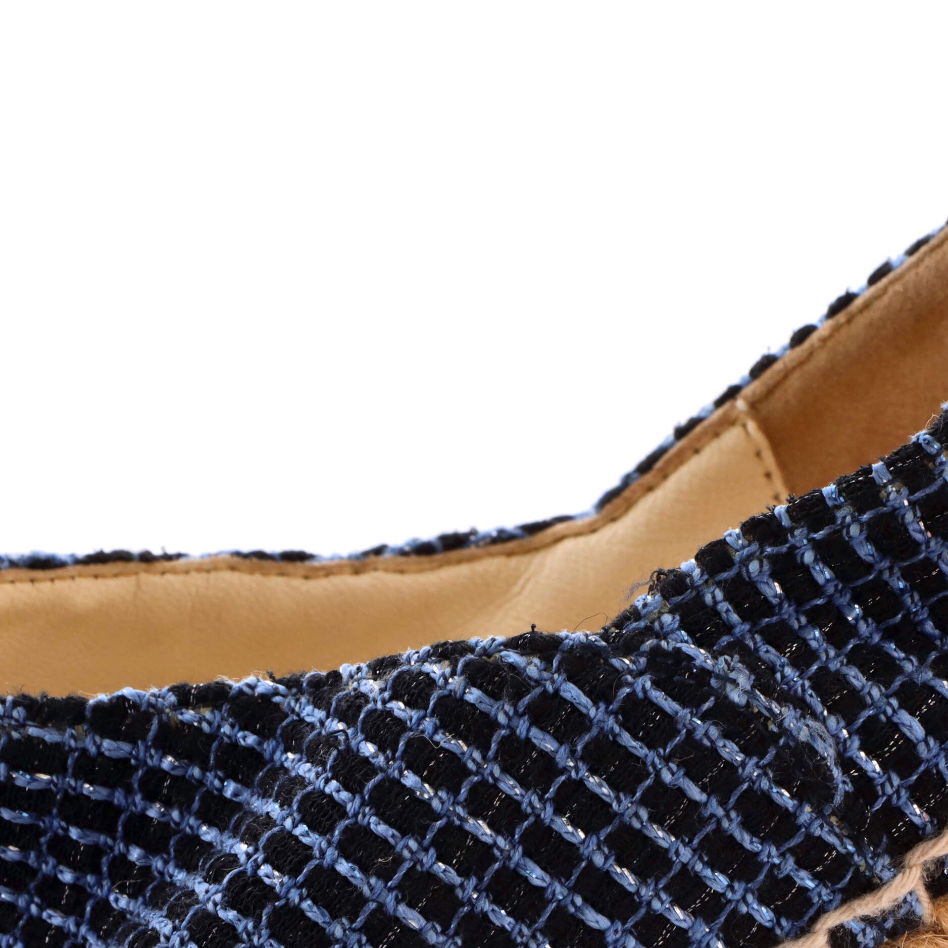 Chanel Women's cc cap toe espadrilles tweed with leather Size ONE SIZE - 6 Thumbnail