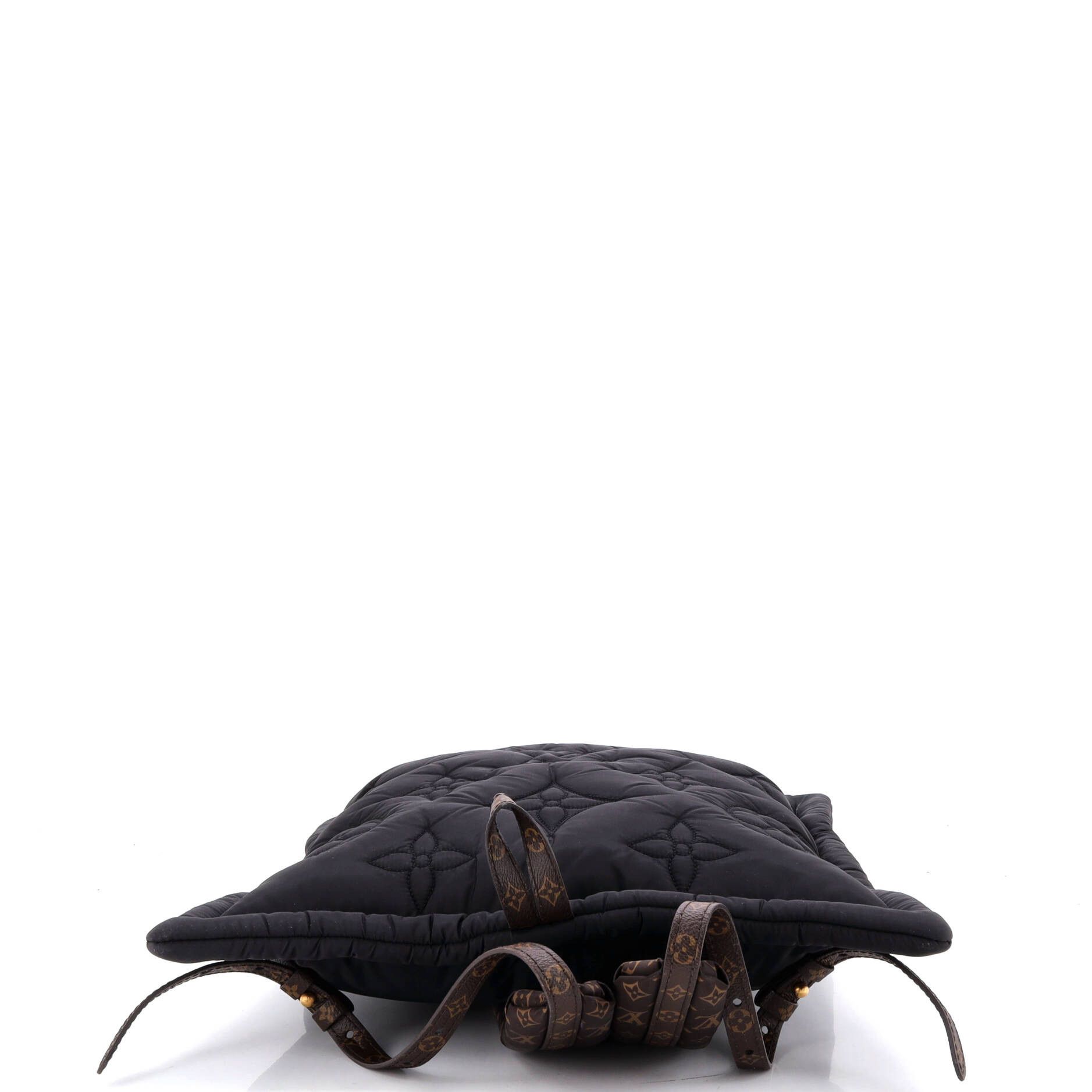 Louis Vuitton Pillow backpack monogram quilted econyl nylon Size ONE SIZE - 3 Thumbnail