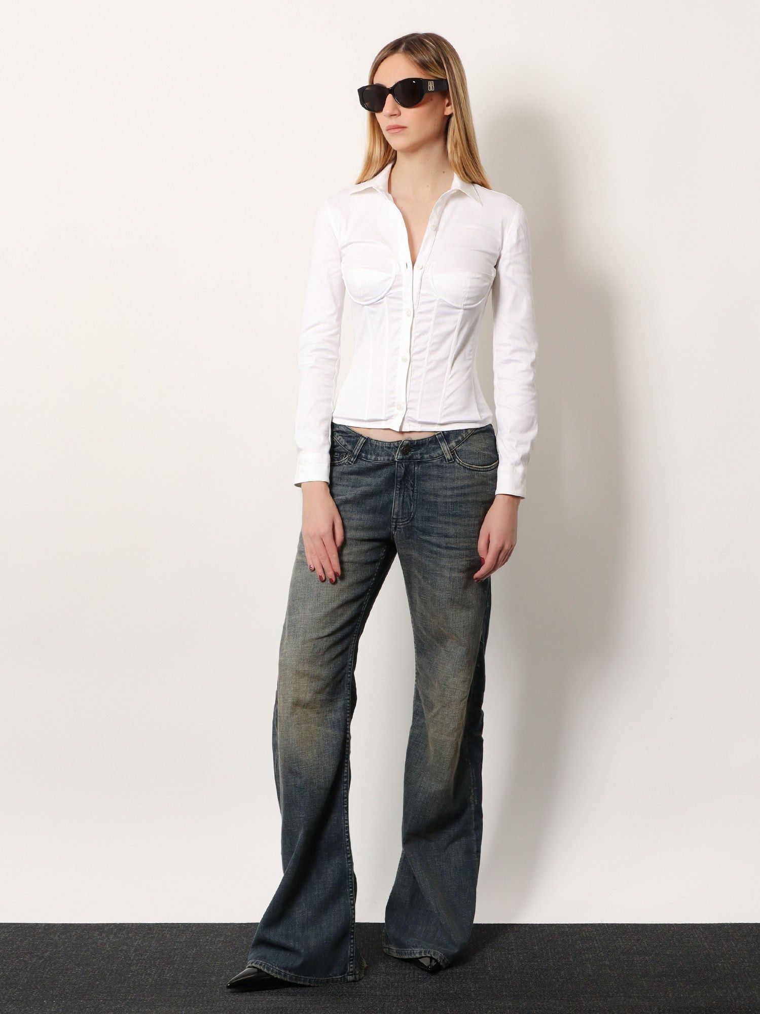Balenciaga Curved Waist Pants Jeans Size 26" / US 2 / IT 38 - 4 Thumbnail