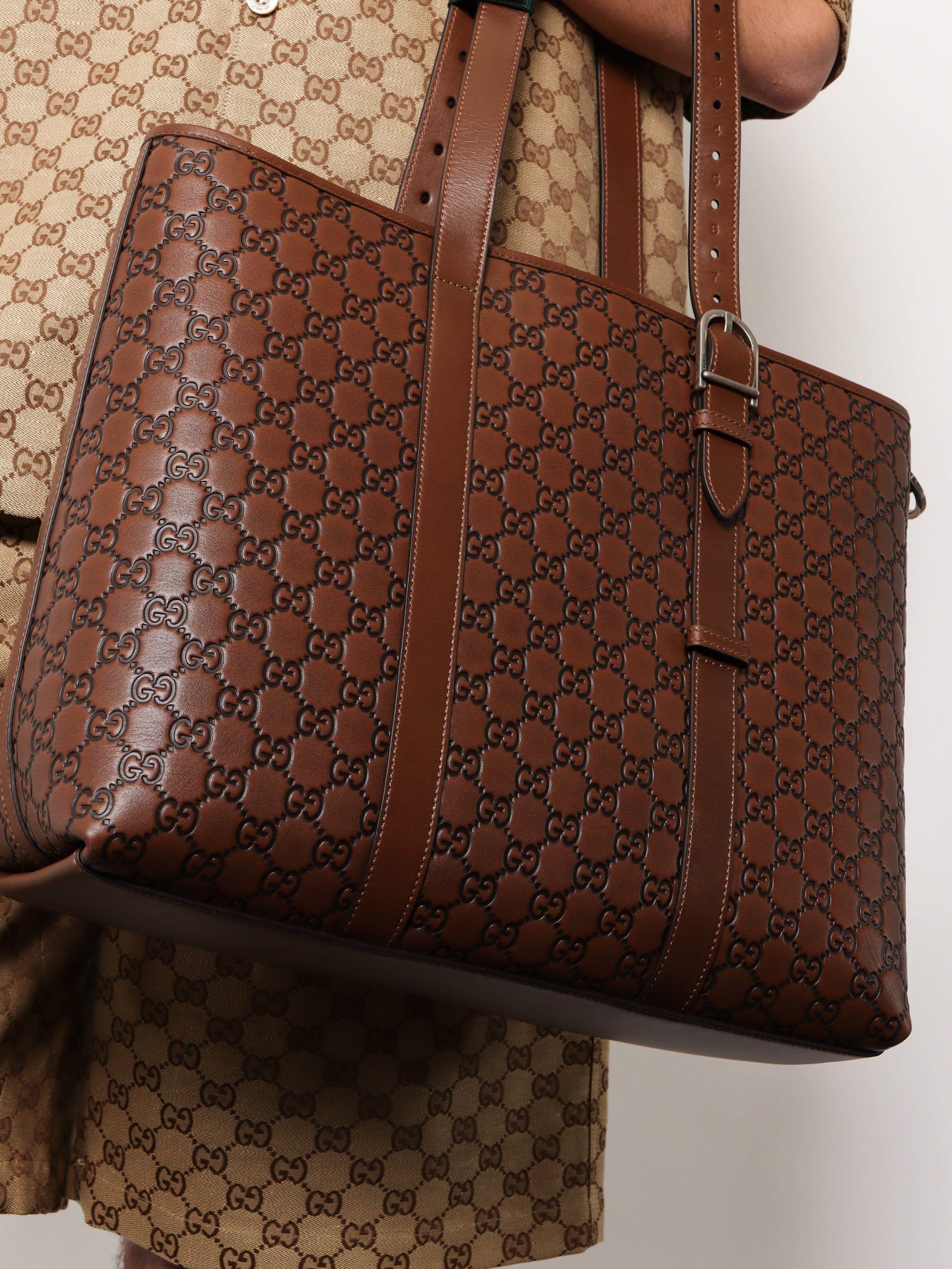 Gucci Gg Emblem Leather Shopping Bag Size ONE SIZE - 4 Thumbnail