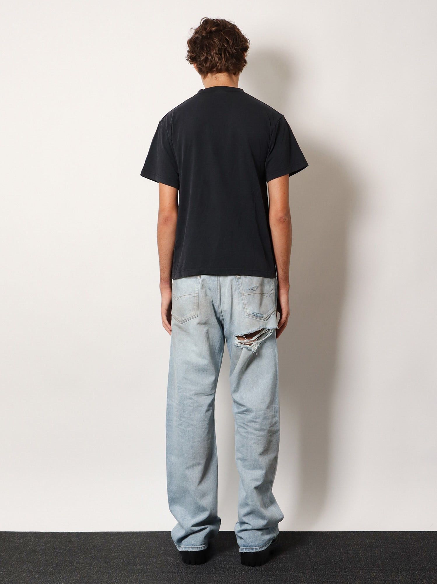 Balenciaga Standard Cotton T-Shirt Size US S / EU 44-46 / 1 - 5 Thumbnail