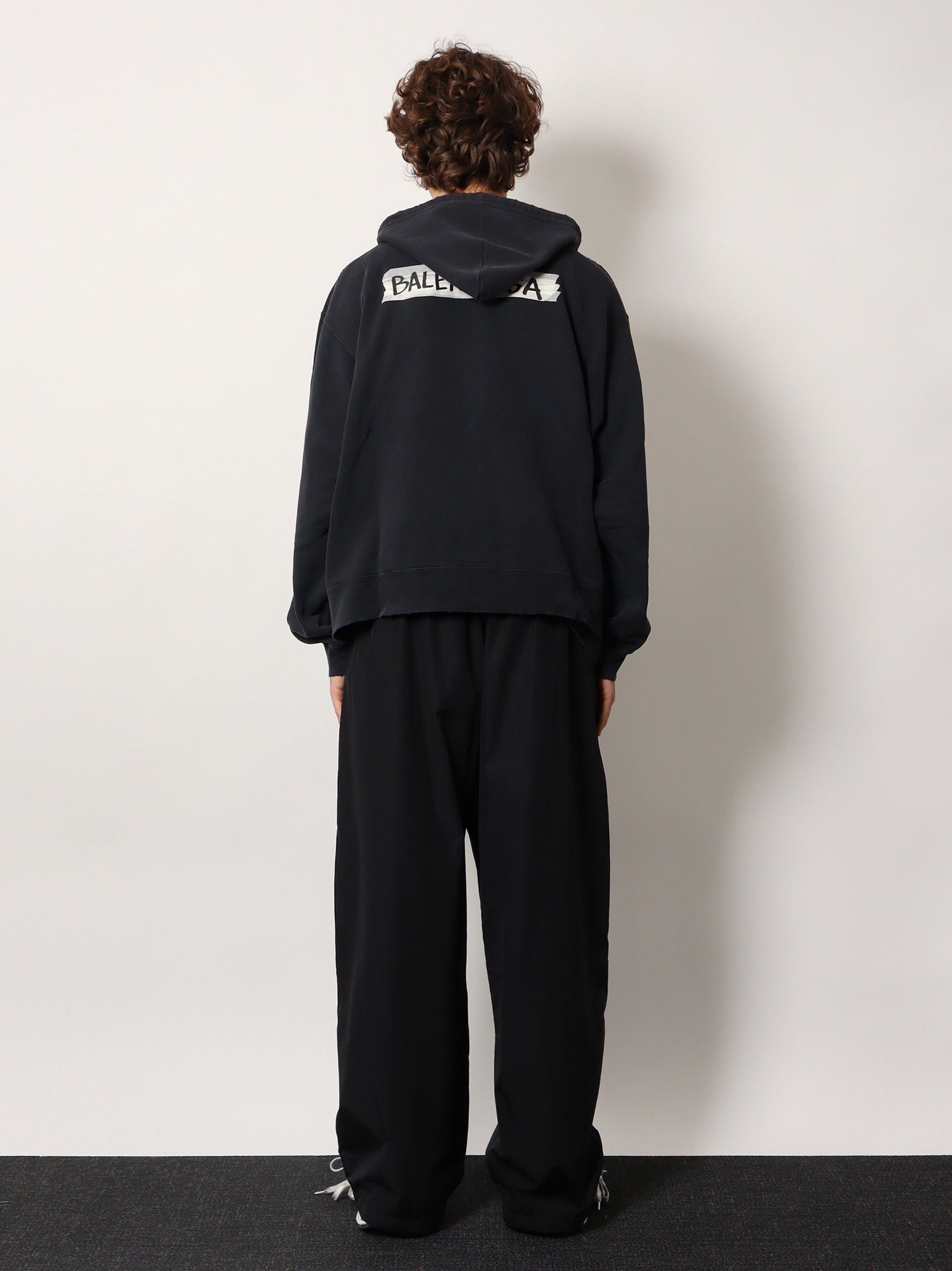Balenciaga Cotton Sweatshirt Size US L / EU 52-54 / 3 - 5 Thumbnail