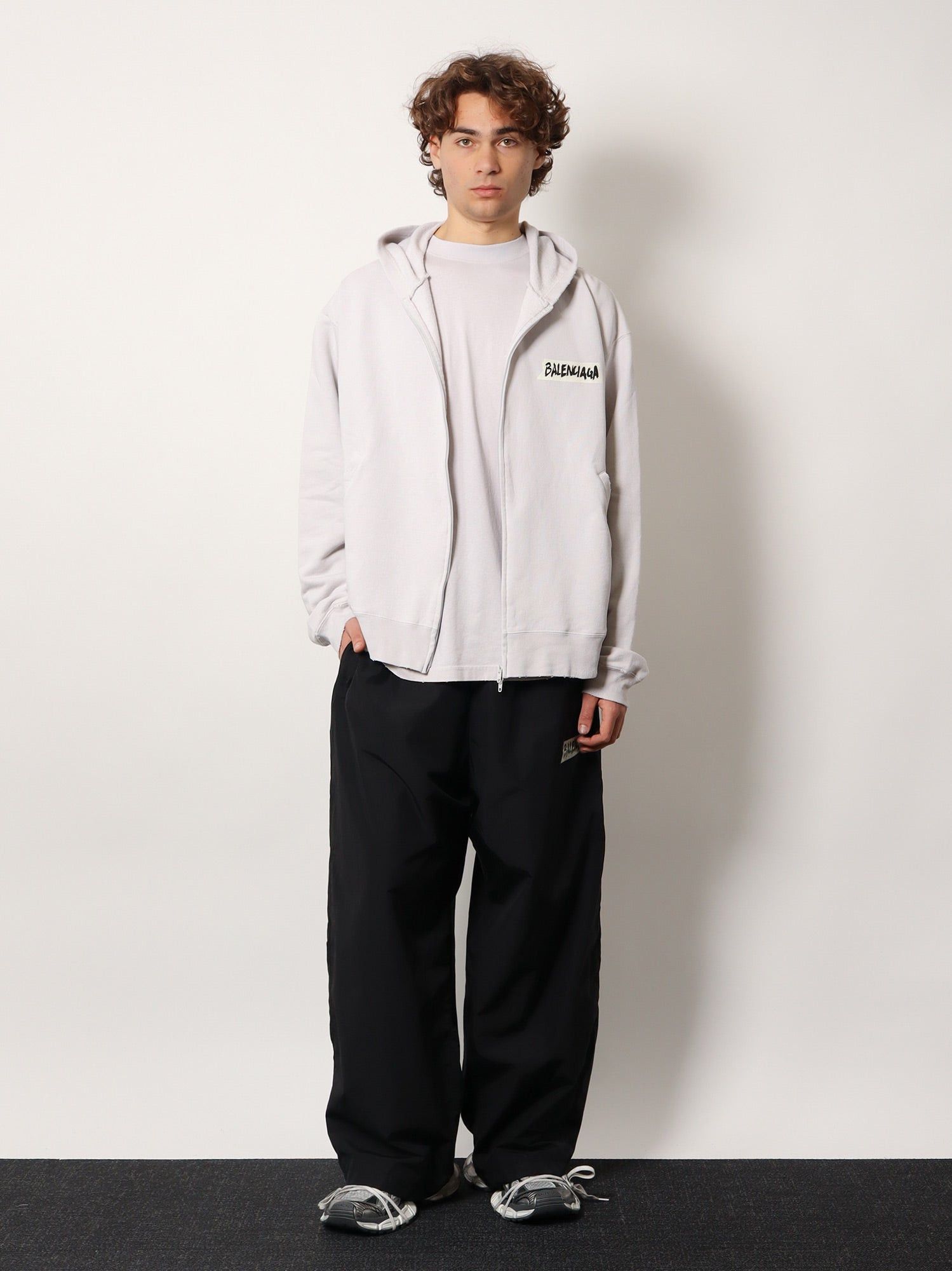 Balenciaga Over Zip-Up Hoodie Cotton Sweatshirt Size US L / EU 52-54 / 3 - 4 Thumbnail