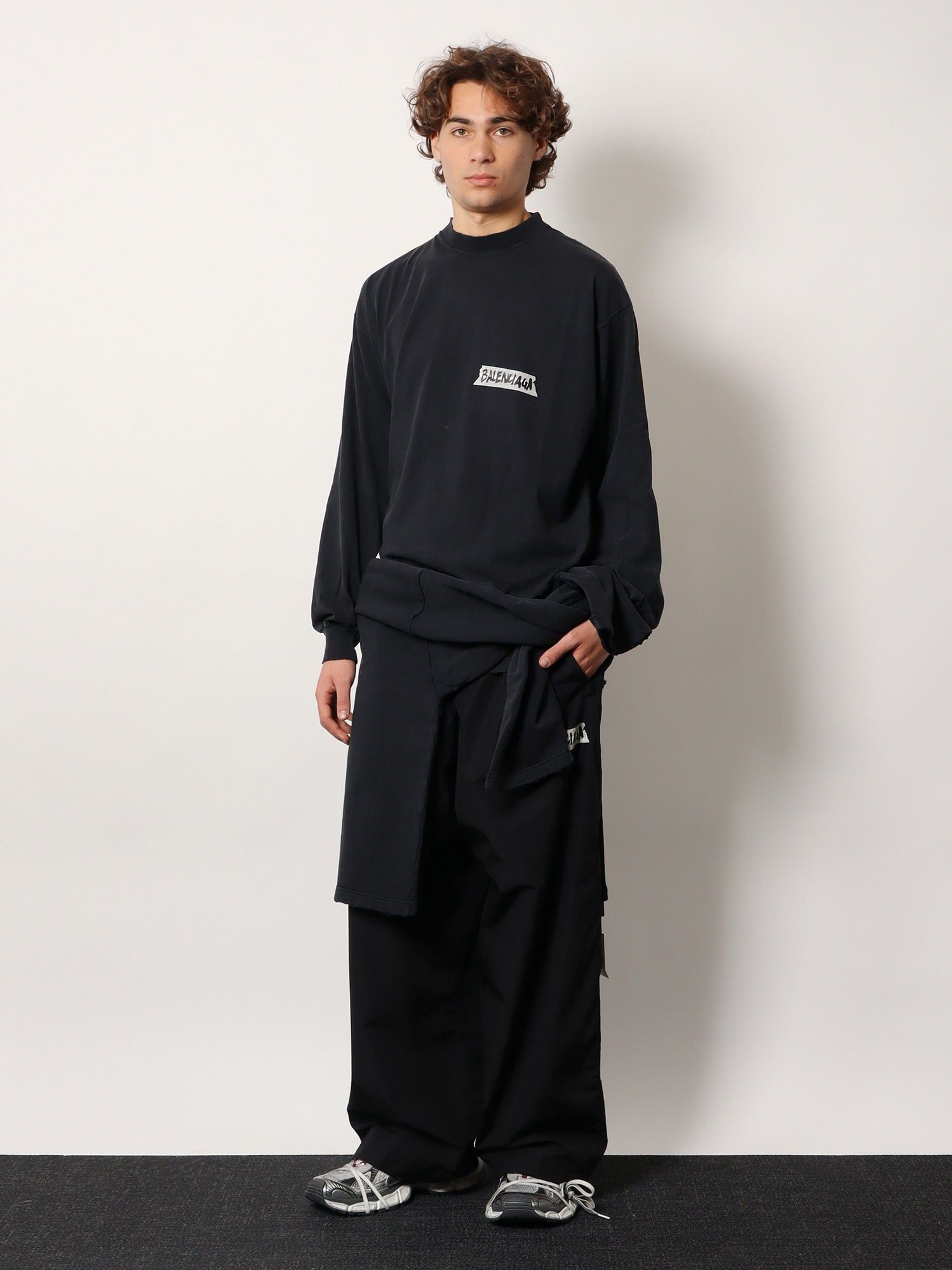 Balenciaga Cotton T-Shirt Size US S / EU 44-46 / 1 - 4 Thumbnail