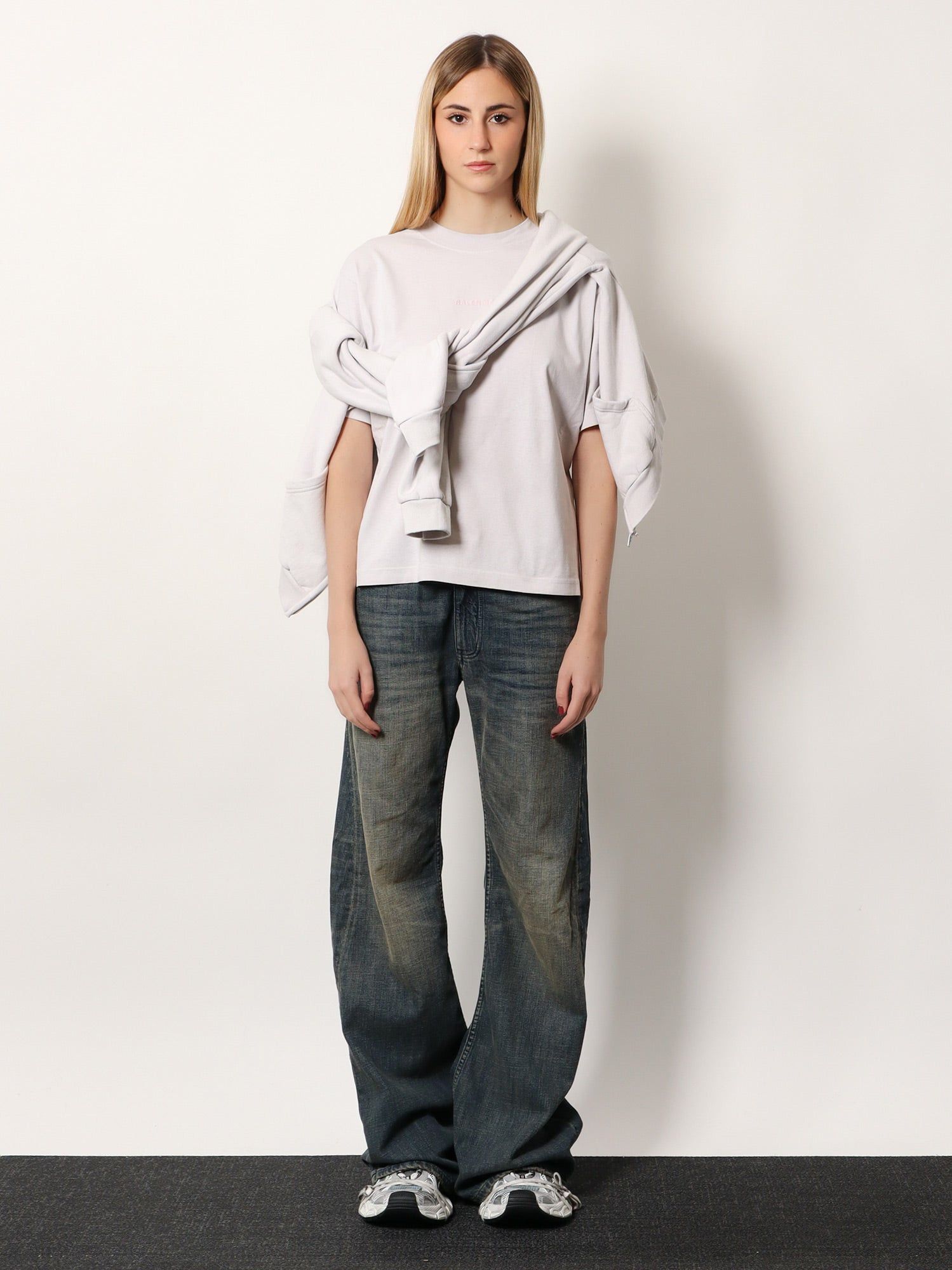 Balenciaga Cotton T-Shirt Size S / US 4 / IT 40 - 2 Thumbnail