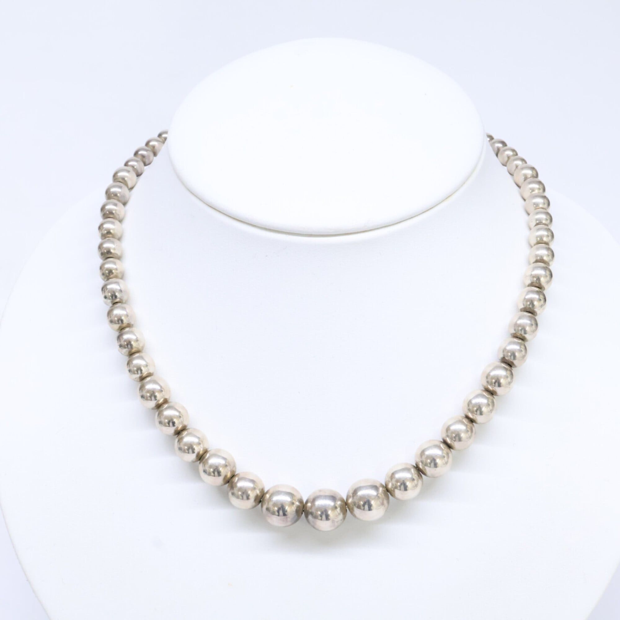 Tiffany & Co. TIFFANY&Co. Tiffany 925 Hardware Graduated Ball Necklace, Silver, Women's Size ONE SIZE - 5 Thumbnail