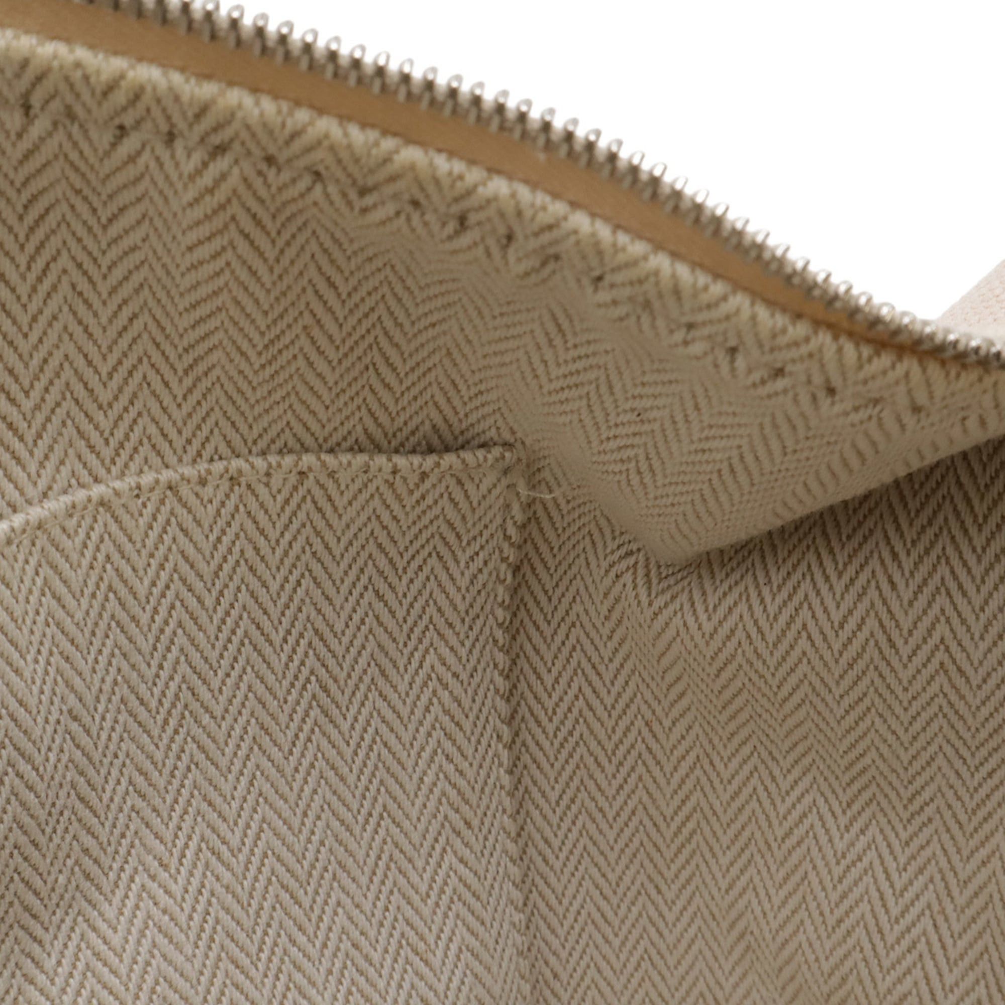 Hermes HERMES Bride à Black PM Bathroom Pouch/Handbag, Canvas, Natural Beige, H104223M Size ONE SIZE - 9 Thumbnail