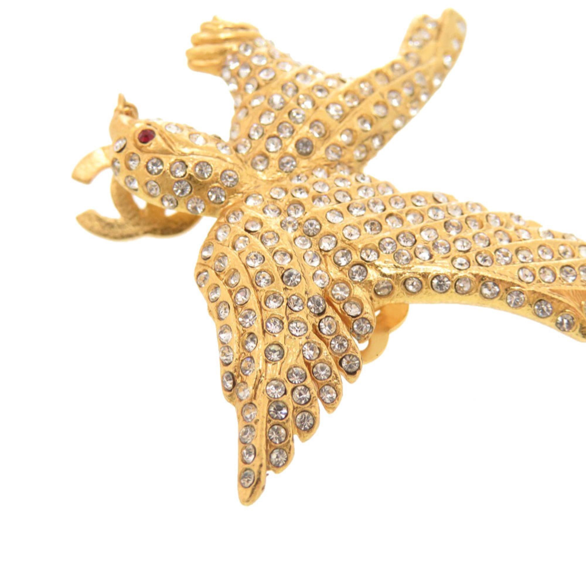 Chanel Excellent condition Chanel Coco Mark Eagle Metal Rhinestone Gold Earrings 1804CHANEL Size ONE SIZE - 8 Thumbnail