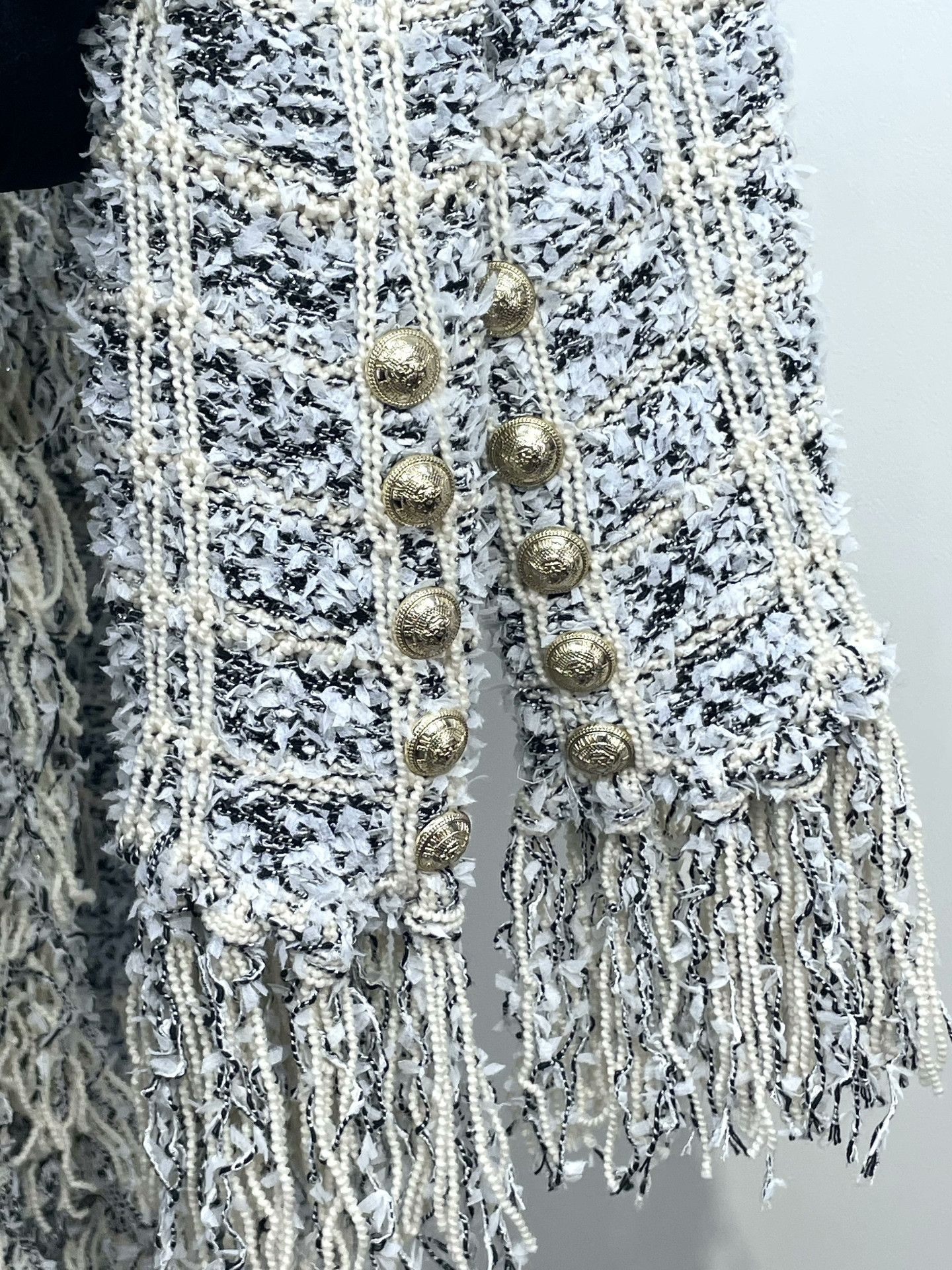 Balmain Chanel Heart Pearl CC Brooch Size XS / US 0-2 / IT 36-38 - 5 Thumbnail