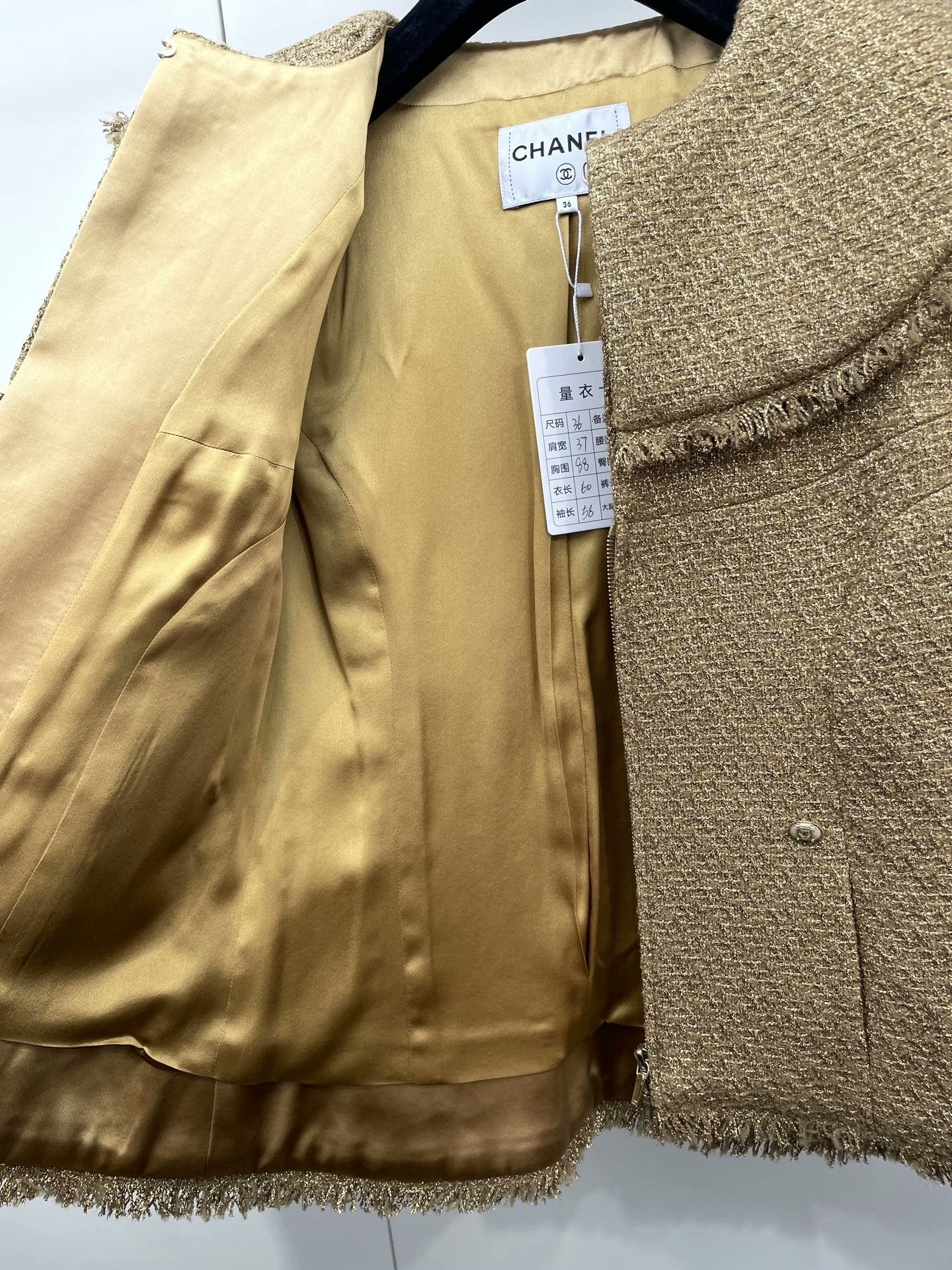 Chanel Chanel Egypt Collection Gold Lapel Coat Size XS / US 0-2 / IT 36-38 - 5 Thumbnail